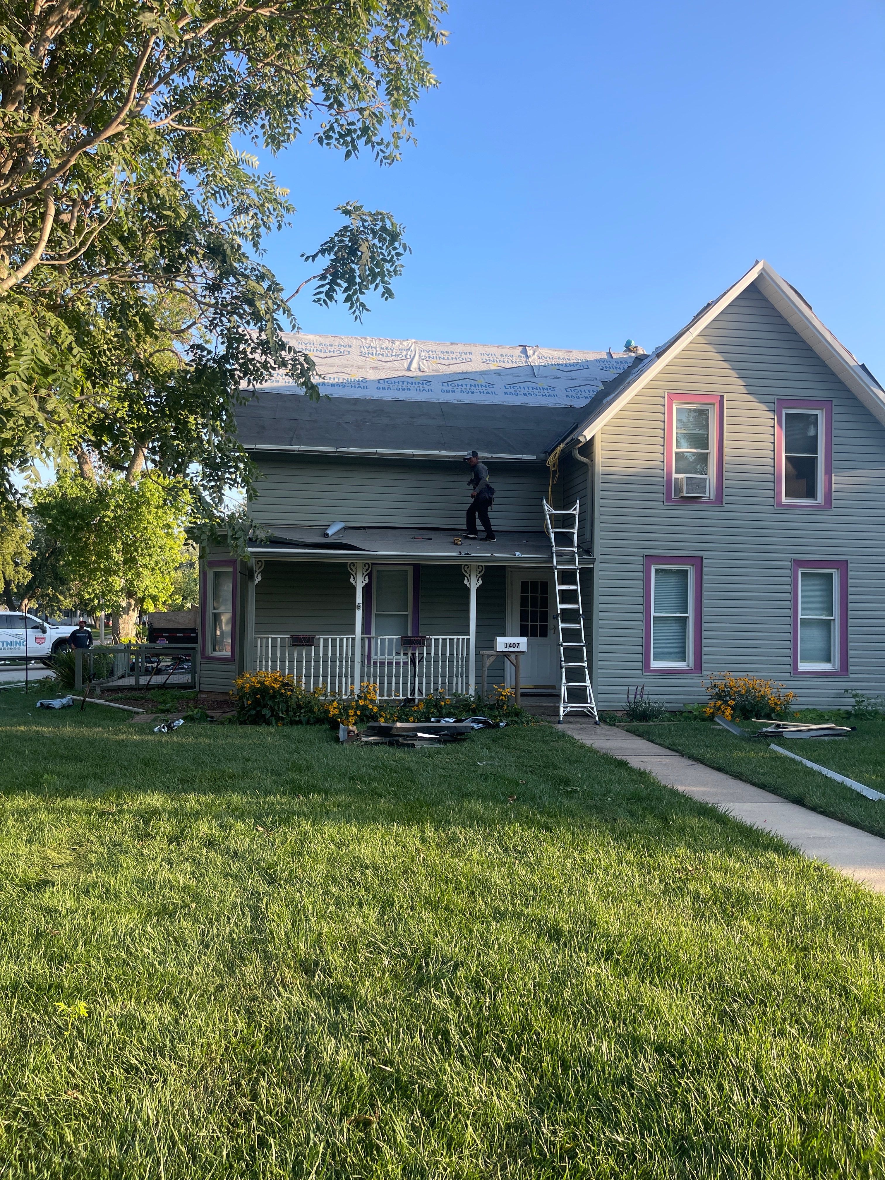 Residential Roofing Installation using Owens Corning Duration Colonial Slate by Lightning Exteriors