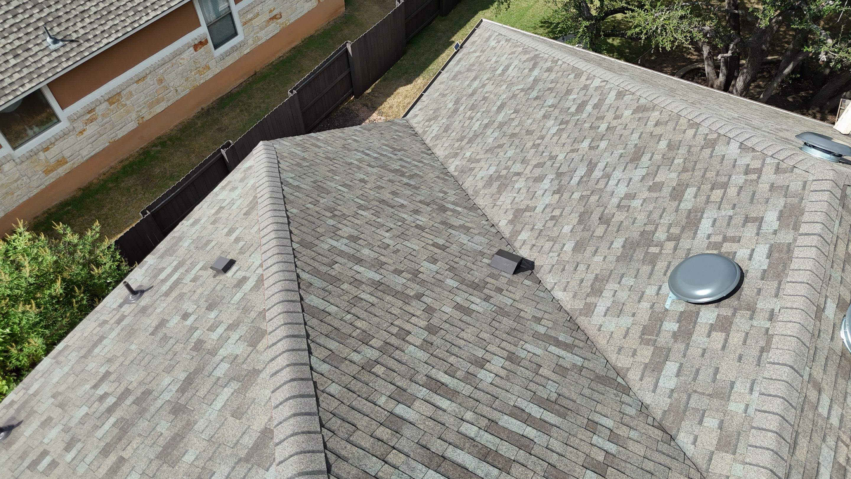 Driftwood - Owens Corning TruDefinition Duration Storm Class 4 by RoofsOnly.com