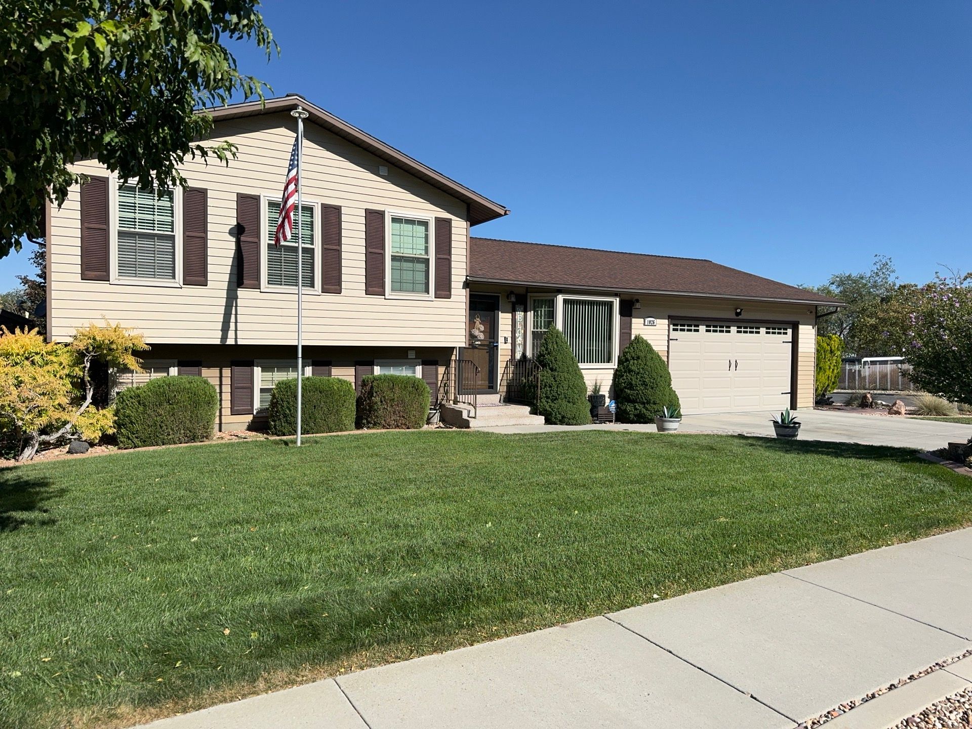 Tooele | Bold Hardie Exterior Transformation | Evening Blue by Ideal Siding Utah