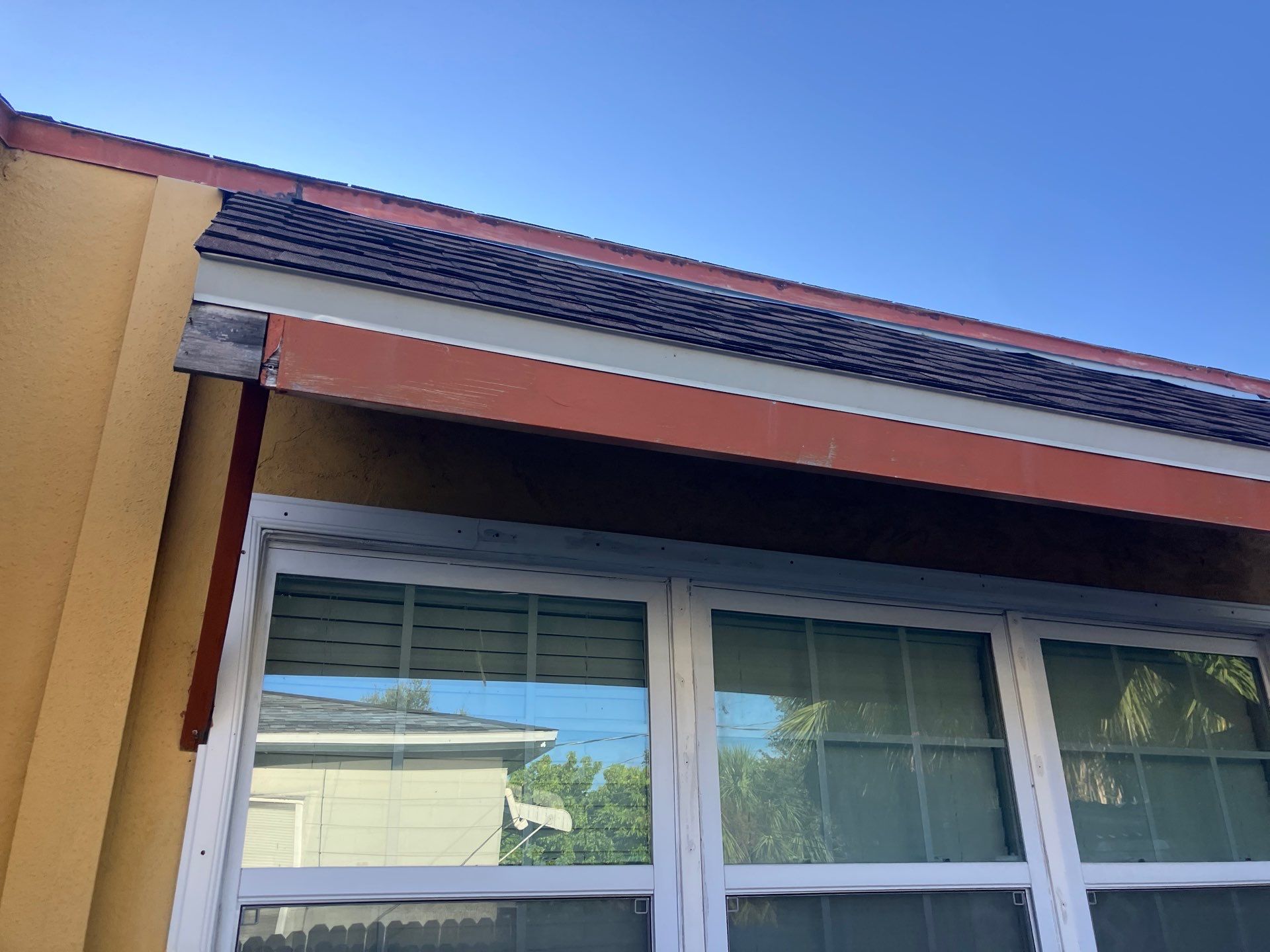 Project in Gulfport 33707 by Mitchell Roofing Company LLC 