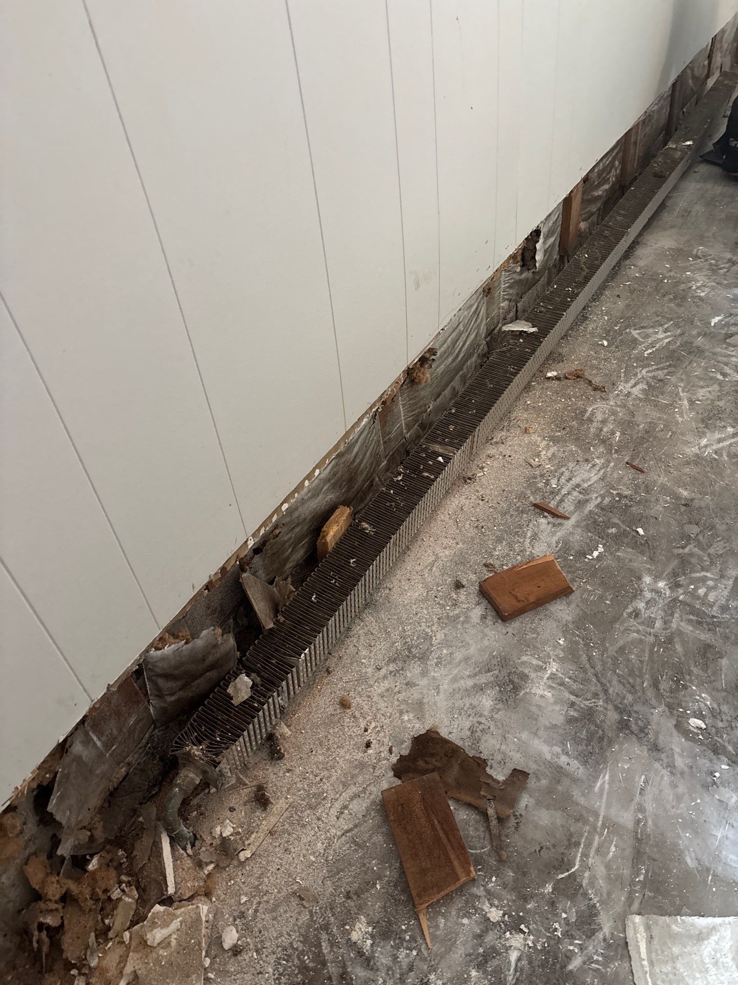 Drain tile and sump pump for George by Waterproofing Northeast