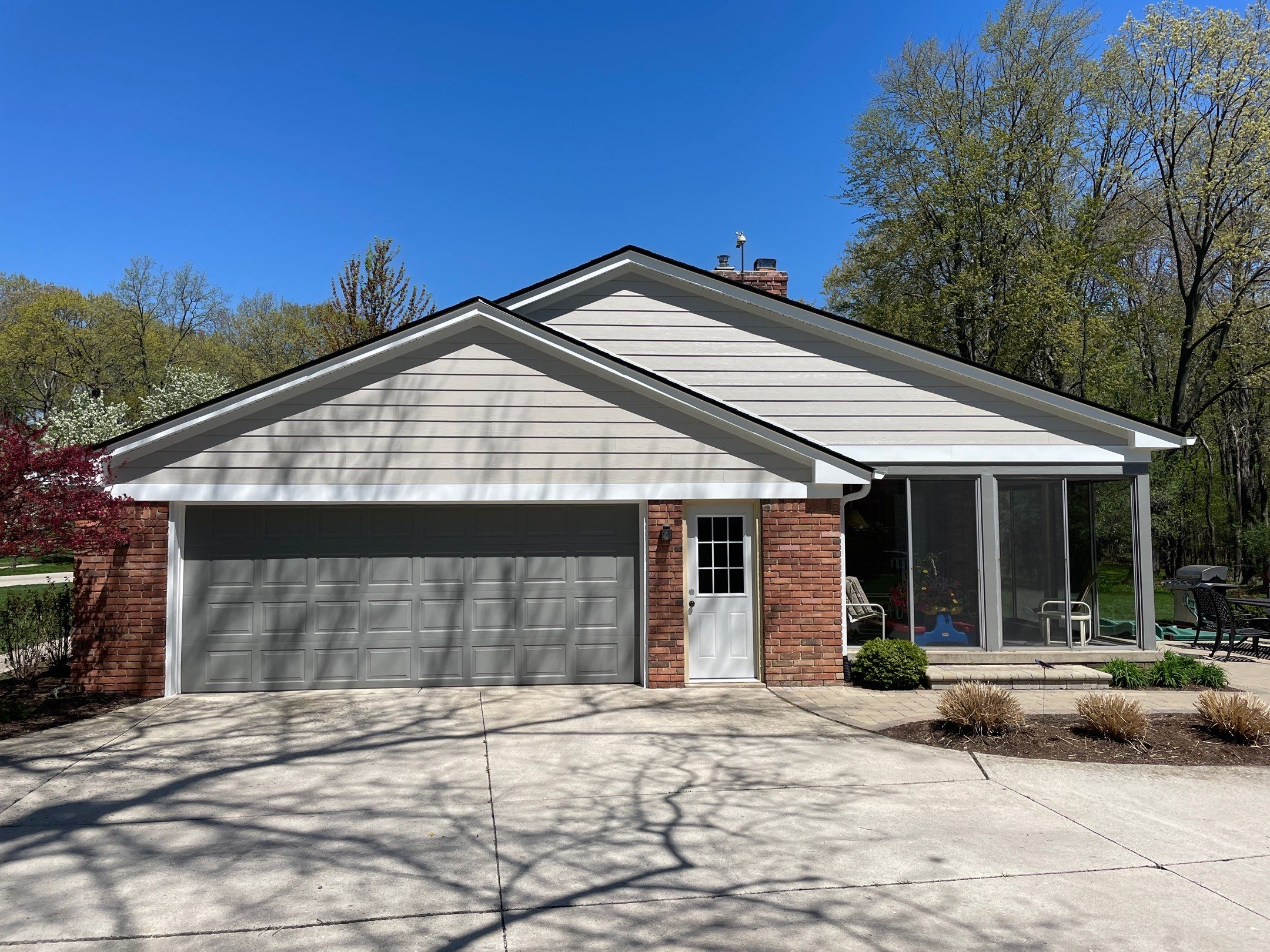 Siding and Roof Replacement  by Bloomfield Construction & Restoration