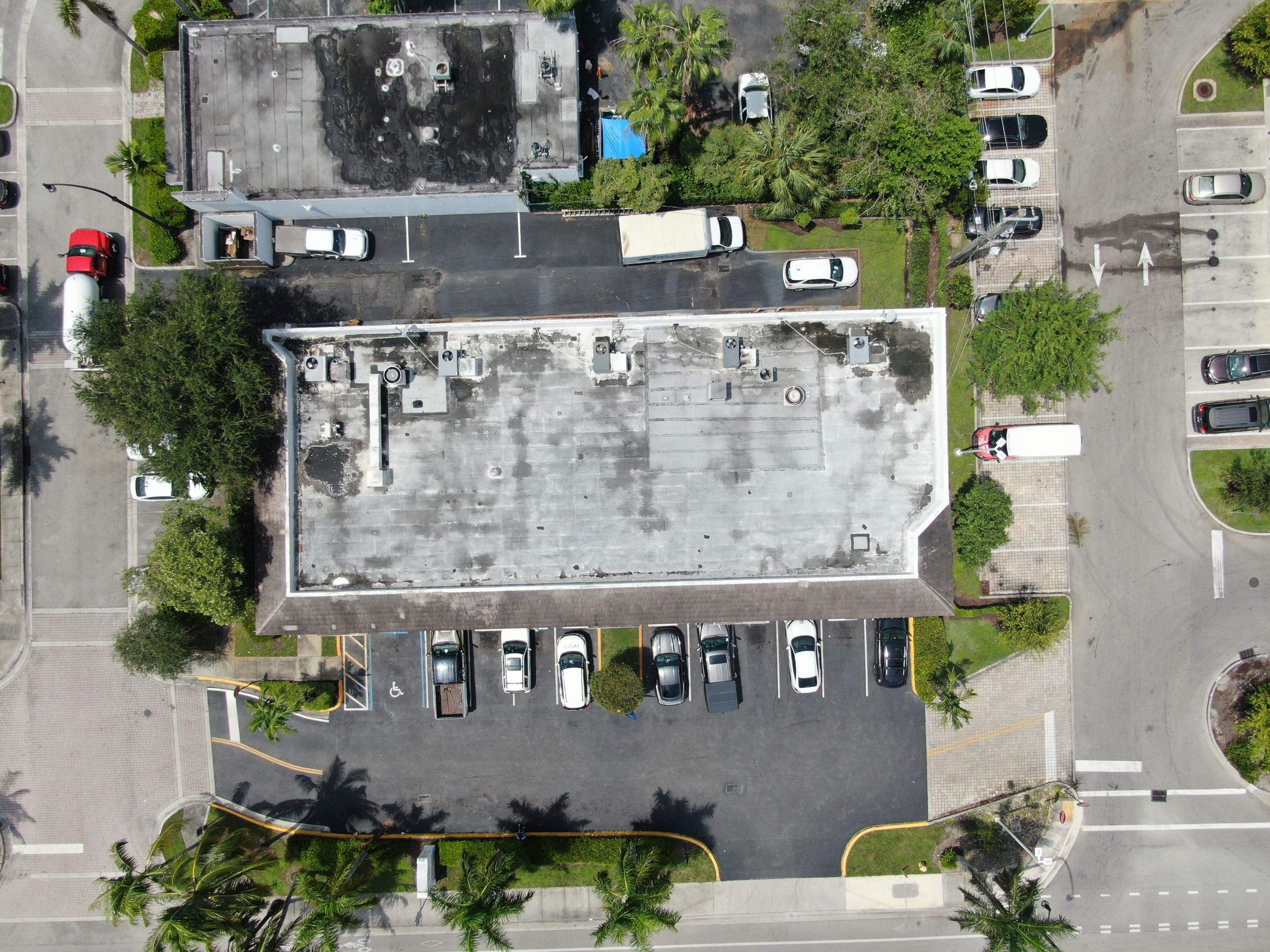 ROYAL CLAU PLAZA INVESTMENTS LLC by Souffront Construction & Engineering