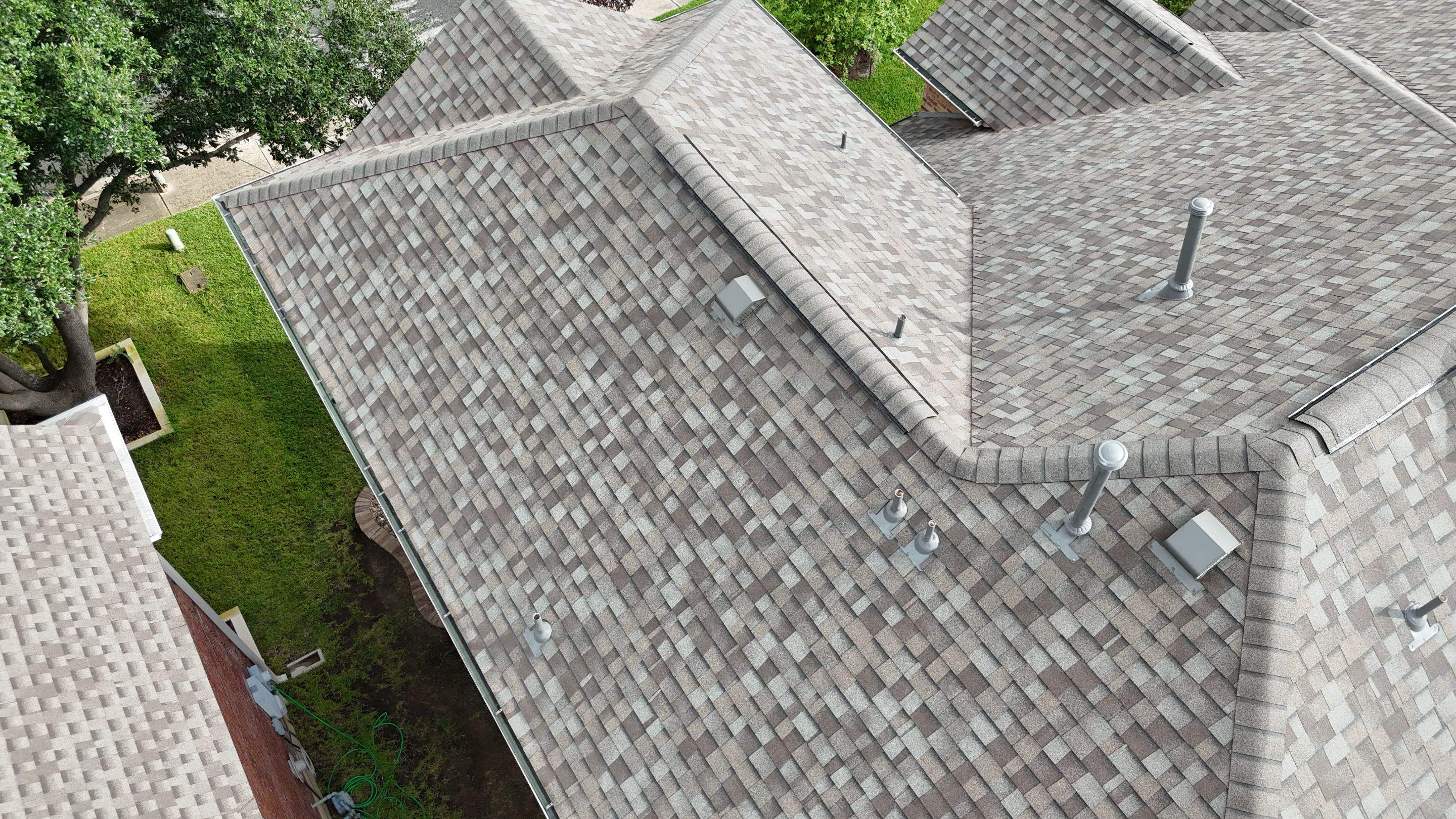 Driftwood - Owens Corning TruDefinition Duration by RoofsOnly.com