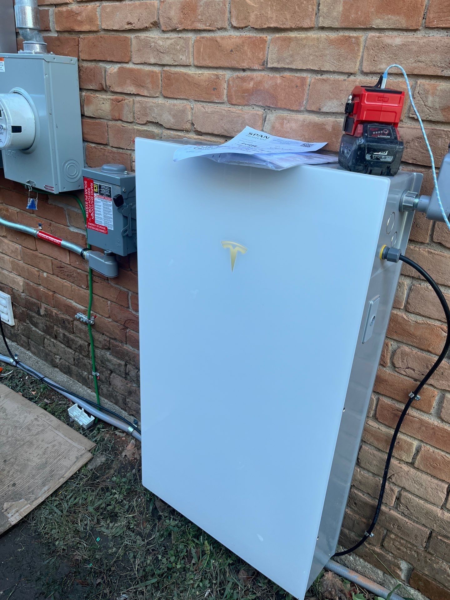 Roberts 12.15KW Solar sytem with 13.5KW storage and SPAN smart panel. by Trojan Solar