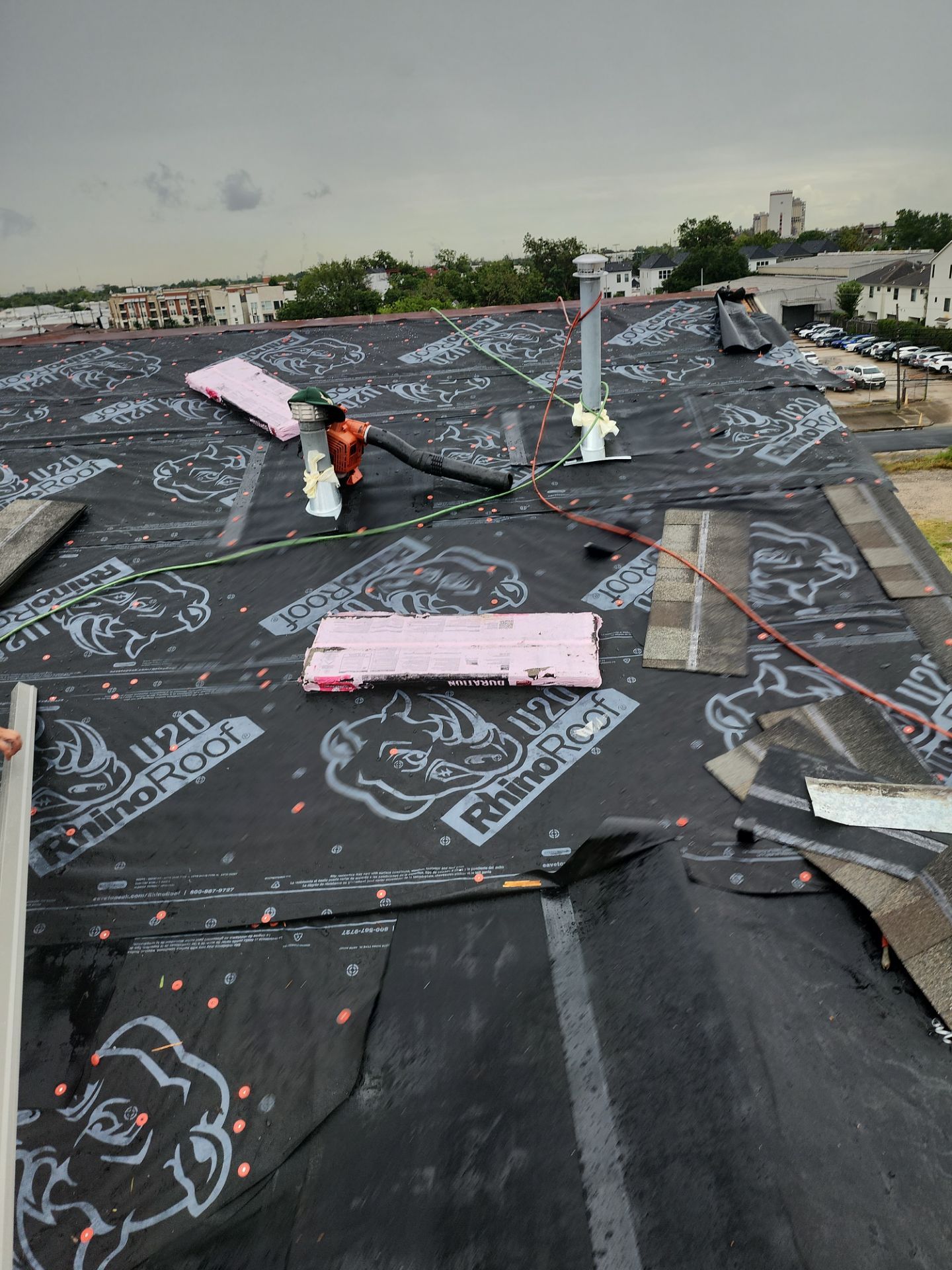 Residential Roofing Installation using Owen's Corning Duration (Lifetime) Shingles by Roof Repair Company