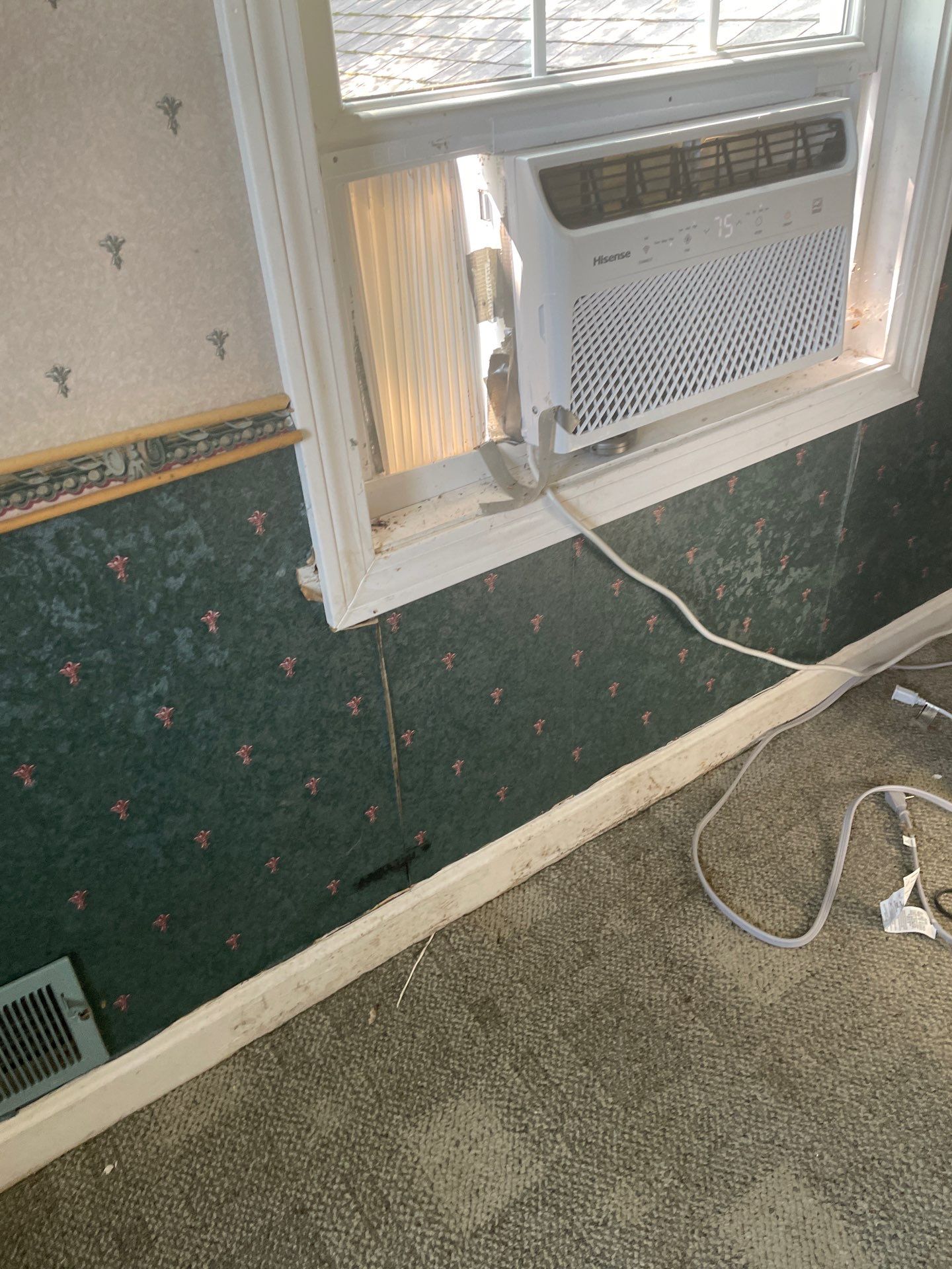 Project in North Smithfield by Mg House Cleaning