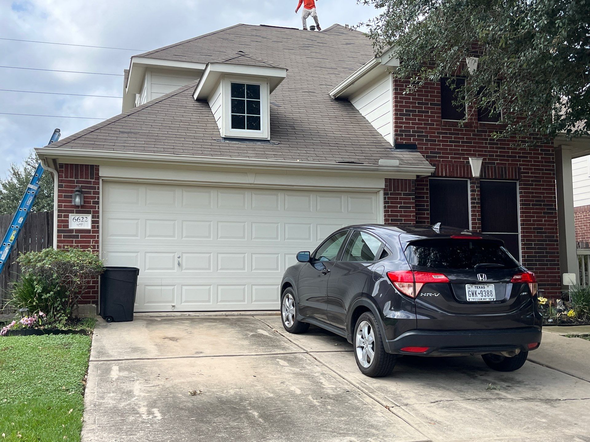 Residential Roofing Repair using Owen's Corning Duration (Lifetime) Shingles by Roof Repair Company