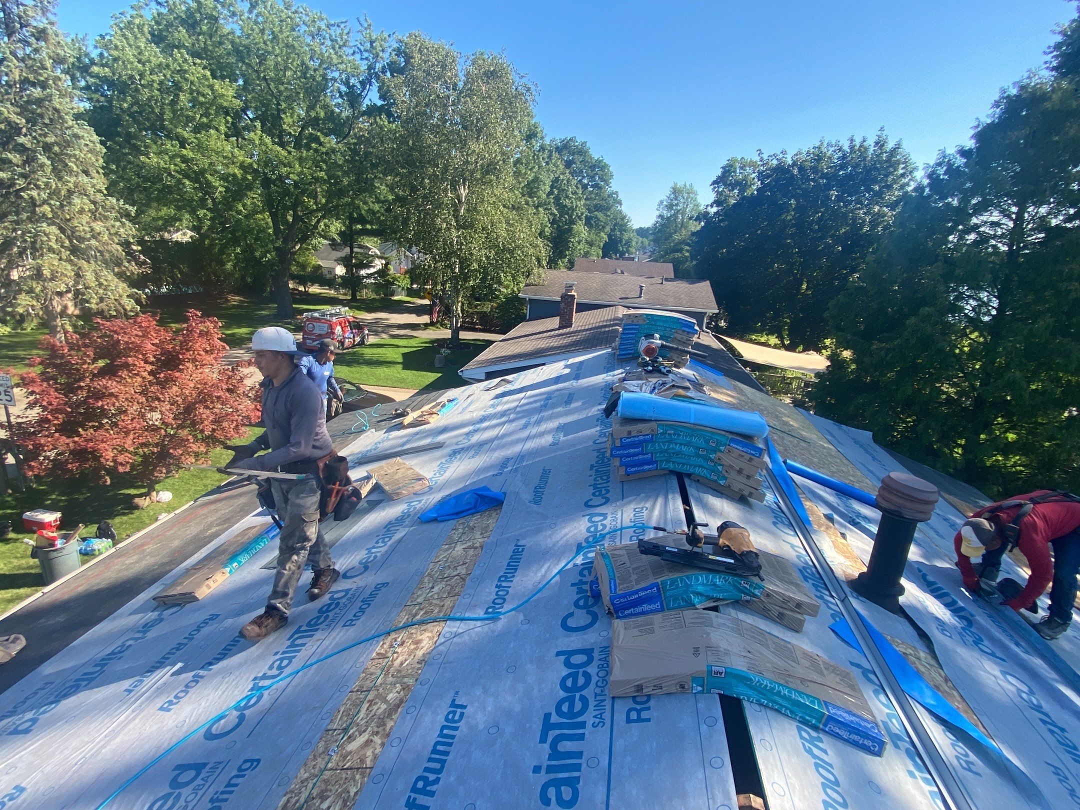 Roof Replacement using CertainTeed Landmark by 180 Contractors