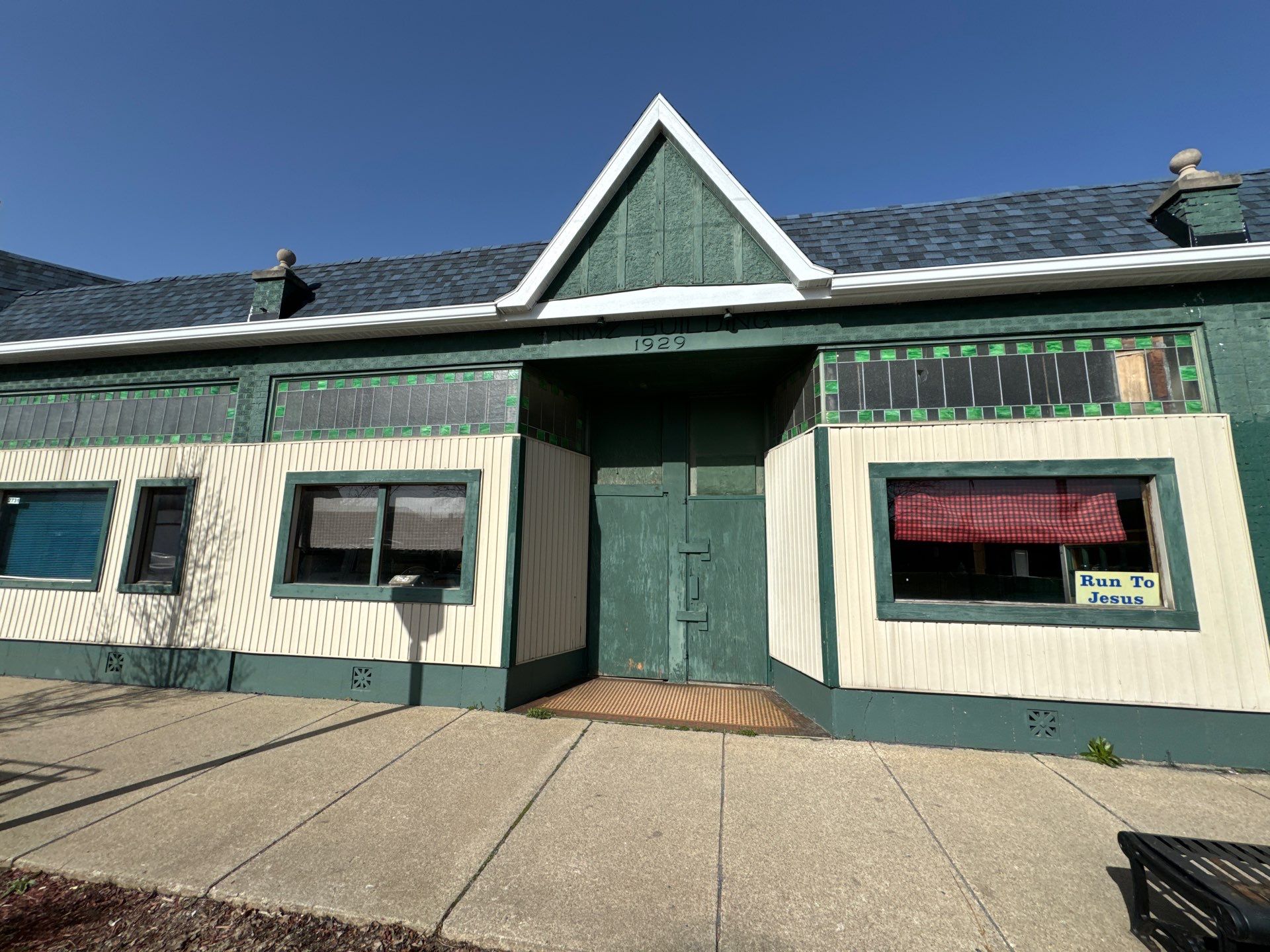 Exterior color change and Epoxy floor. by Gordon Painting