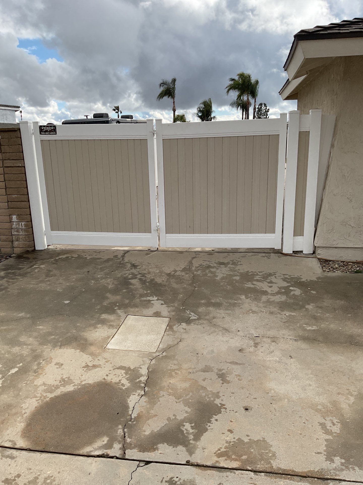 Fence Repair using Vinyl by Fence Guys Inc. 