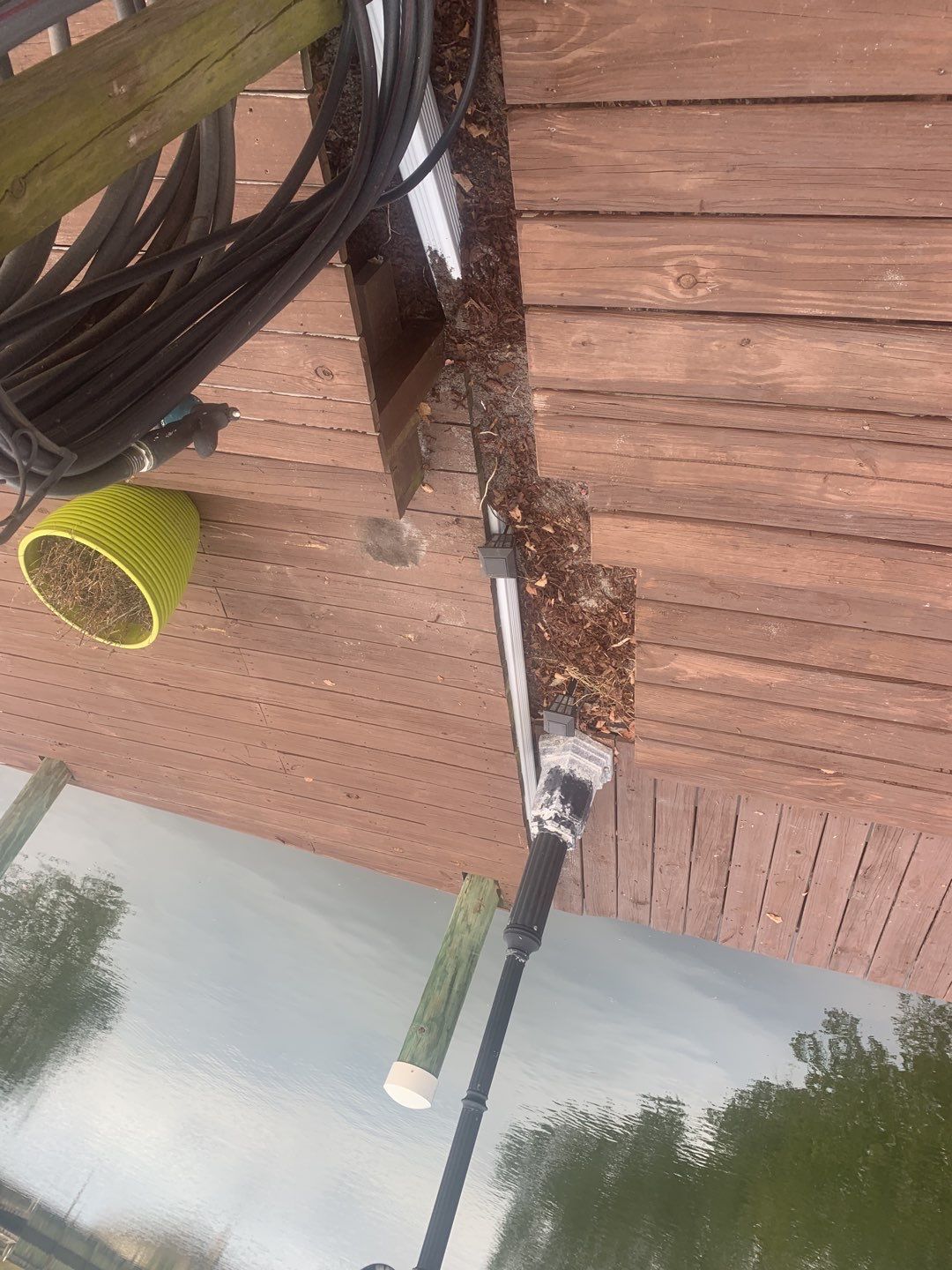 6 INCH Seamless Gutters in Panama City FL by Gutter Professors