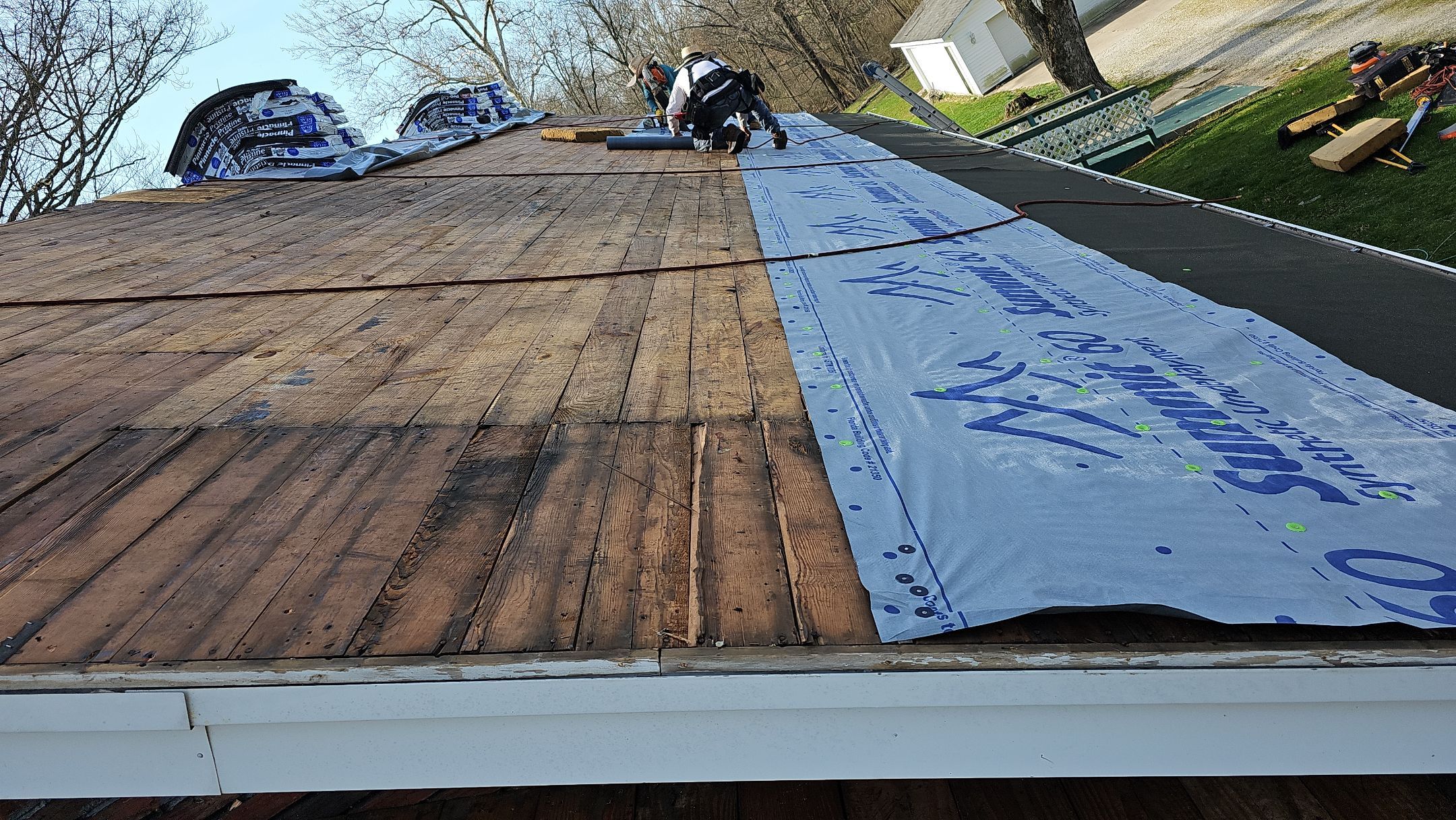 ATLAS PINNACLE COLOR: COASTAL GRANITE DRIP EDGE: BLACK by Eagle Eye Roofing