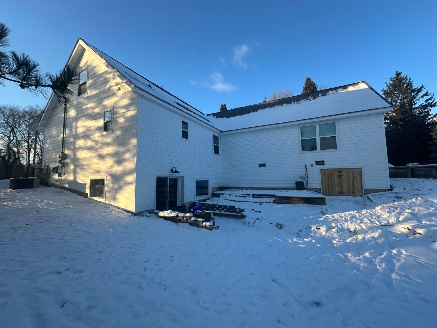 Siding Replacement using Ascend 7" Composite by 180 Contractors