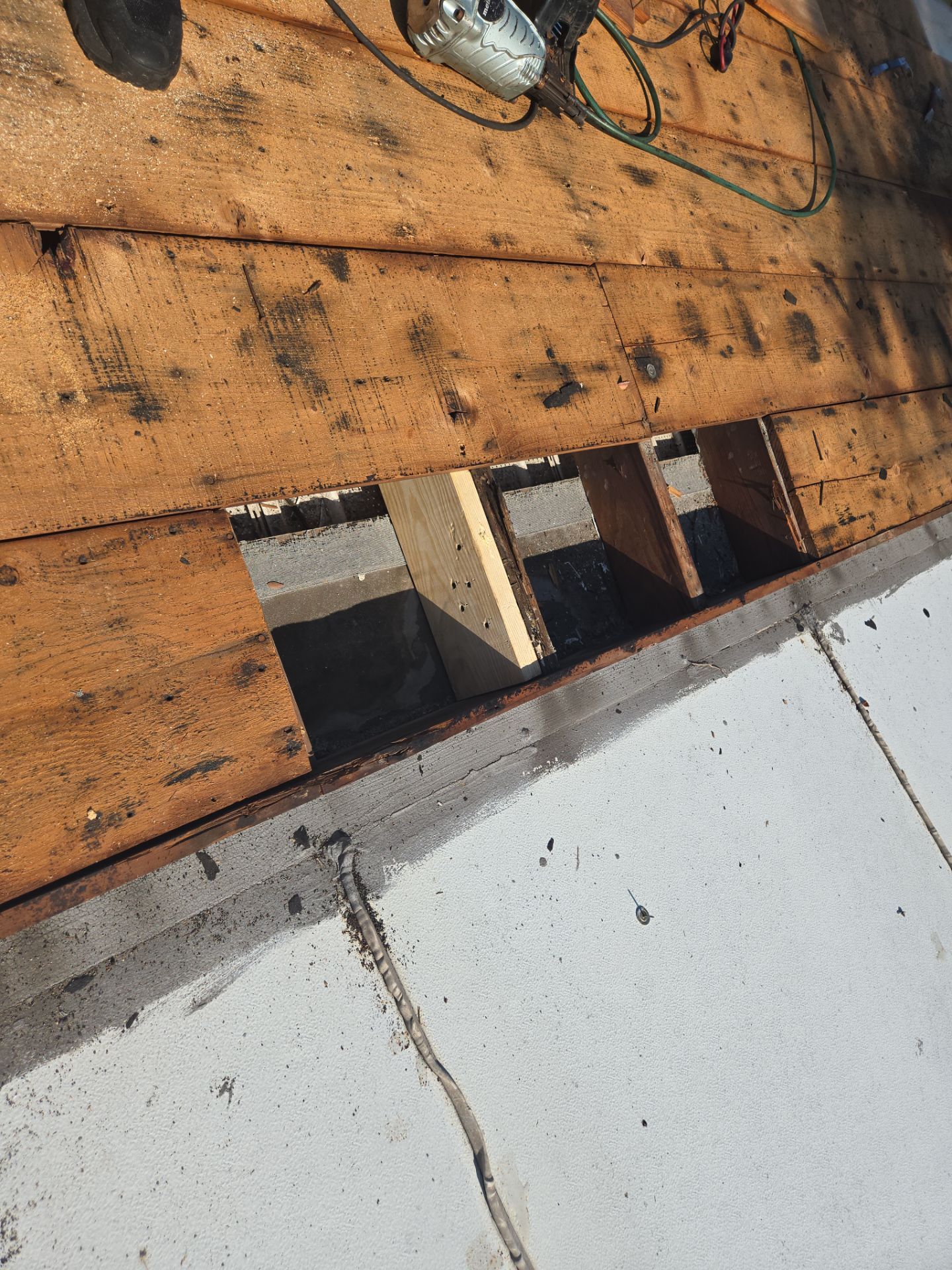 Project in St. Petersburg 33704 by Mitchell Roofing Company LLC 
