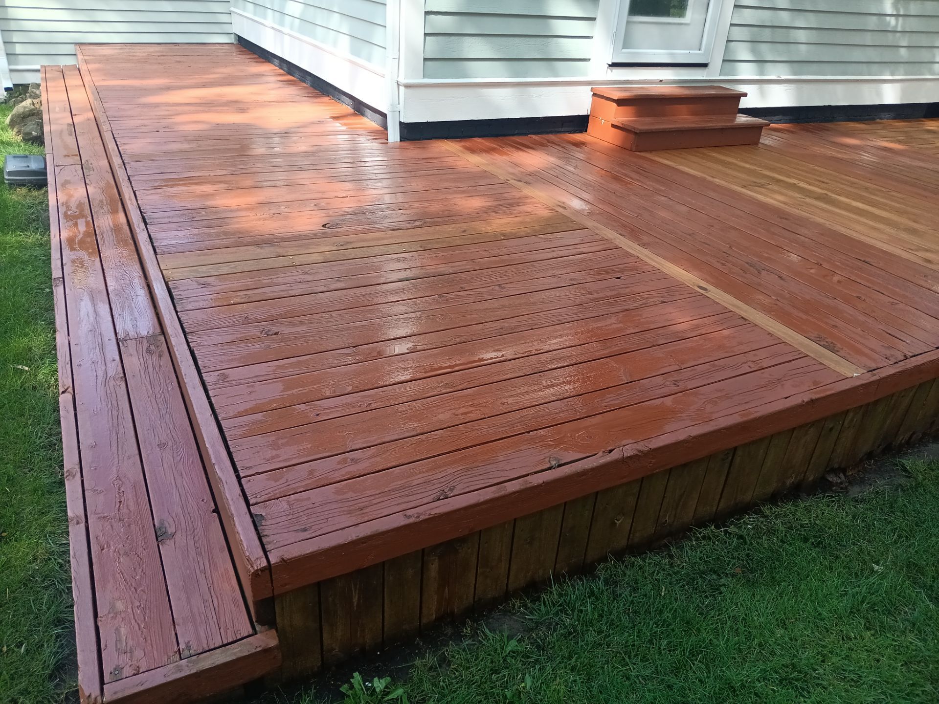 Exterior Painting and Deck staining by Gordon Painting