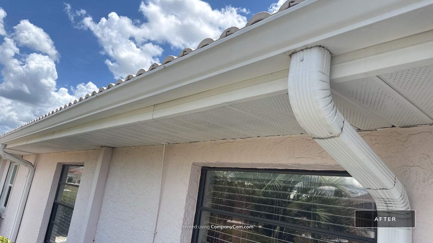 White Tile Roof Cleaning & House Wash in Fairview – Sun City Center, FL 33573 by Sunshine AquaWash