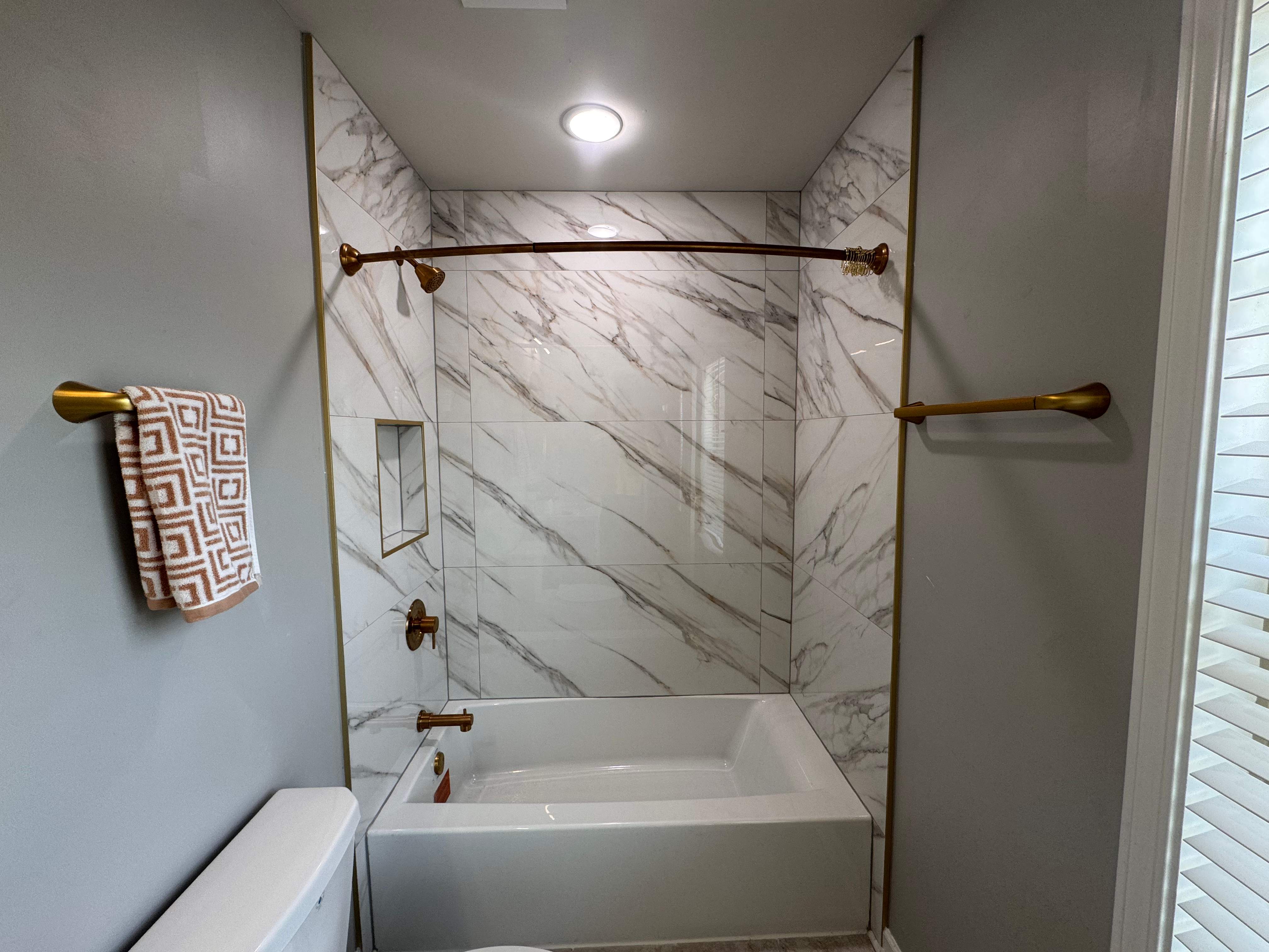 Tub-to-tub renovation by Prudencio