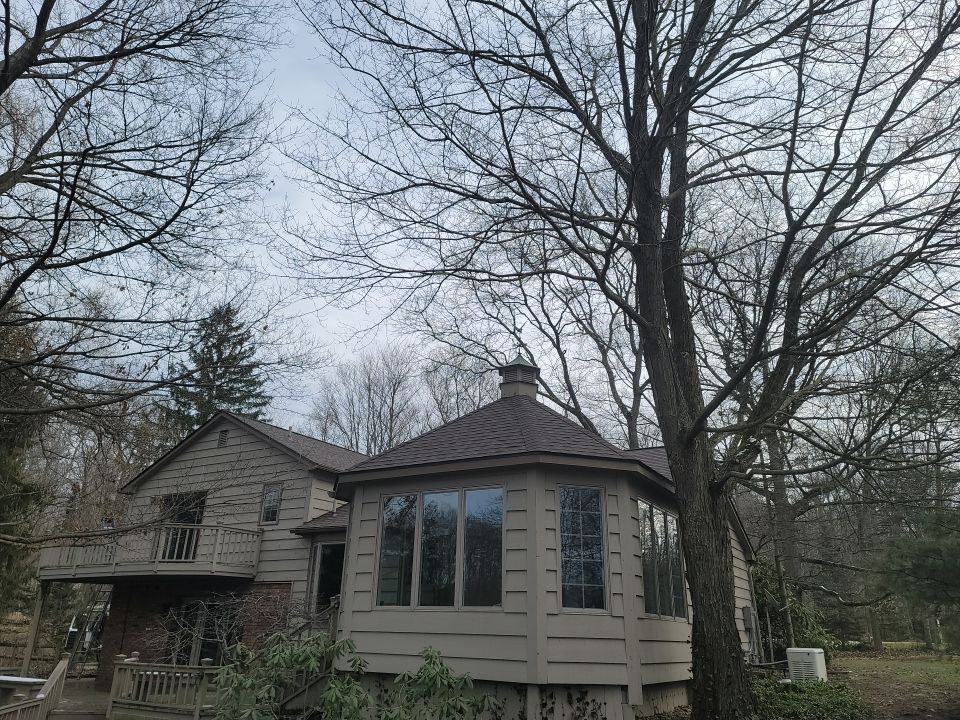 ATLAS PINNACLE HP COLOR: SCOTCHGARD HEATHERBLEND DRIP EDGE: MUSKET BROWN by Eagle Eye Roofing