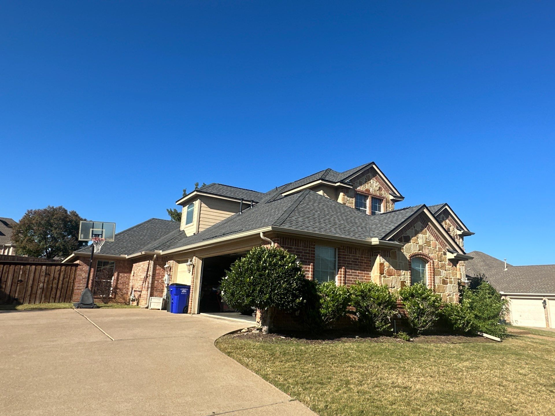 Full Roof Replacement in Mansfield Texas - GAF MasterElite Golden Pledge 25 year Warranty by First United Roofing & Construction
