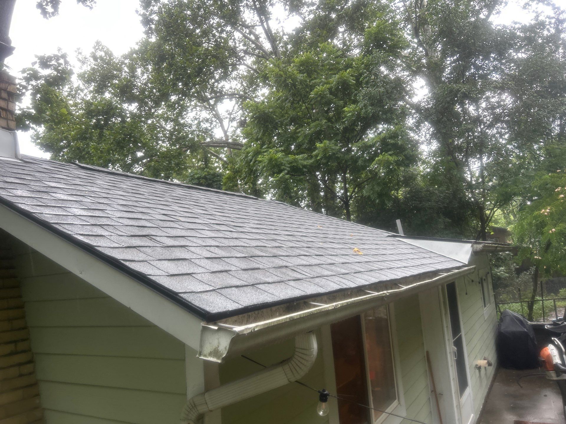 Residential Roofing Installation using GAF Timberline HDZ Fox Hollow Grey by Rainstoppers Roofing