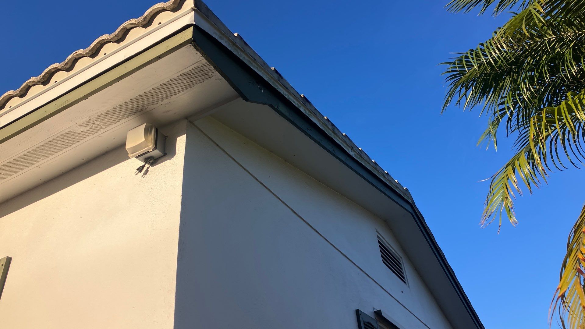 Project in St. Petersburg 33710 by Mitchell Roofing Company LLC