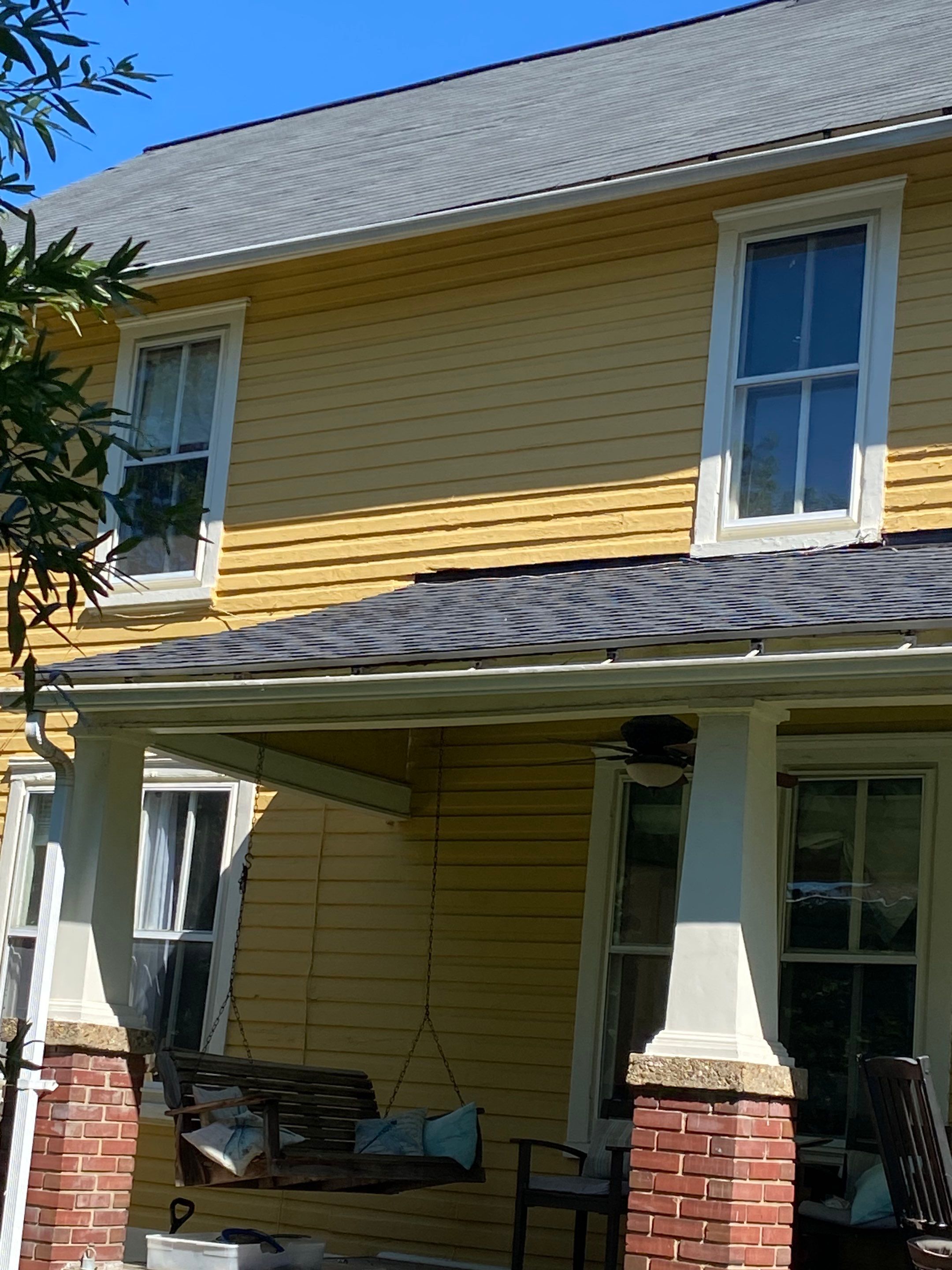 Arlington: CertainTeed Landmark Designer Shingles in Moire Black by RM Banning, Inc.