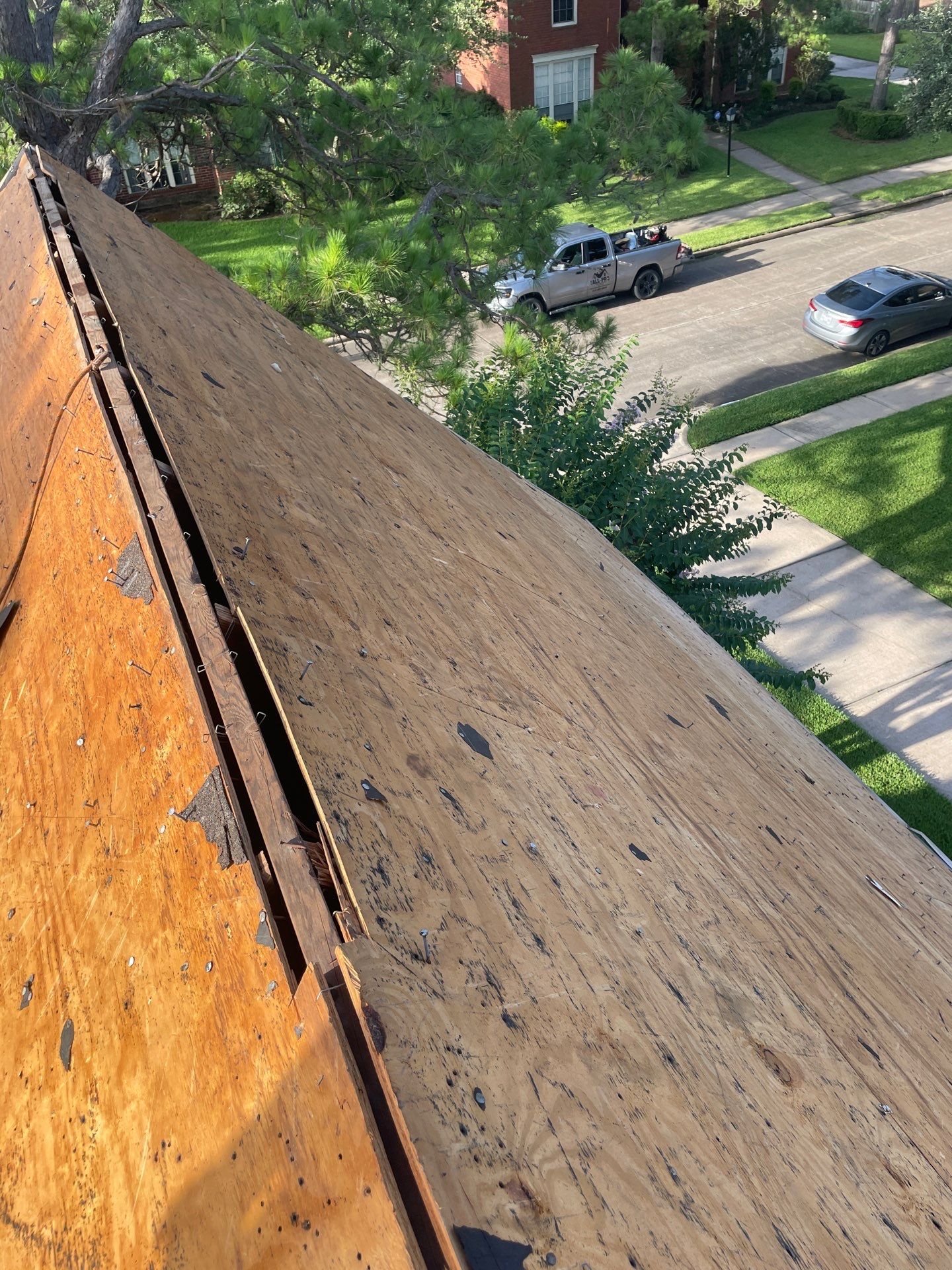 Roof Replacement Missouri City by Roof Repair Company