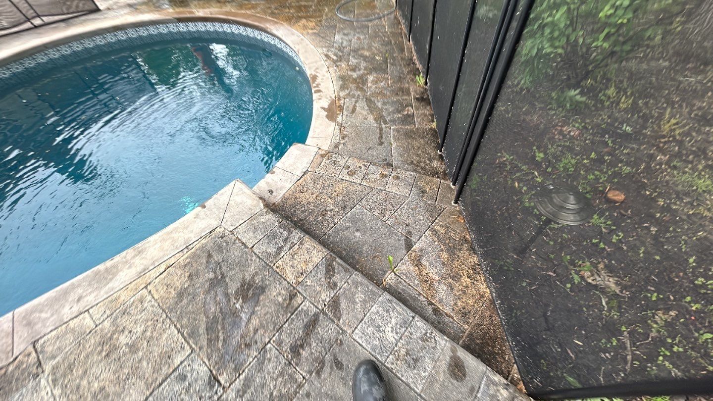 Lake Forest, IL by Northern Power Washing LLC.