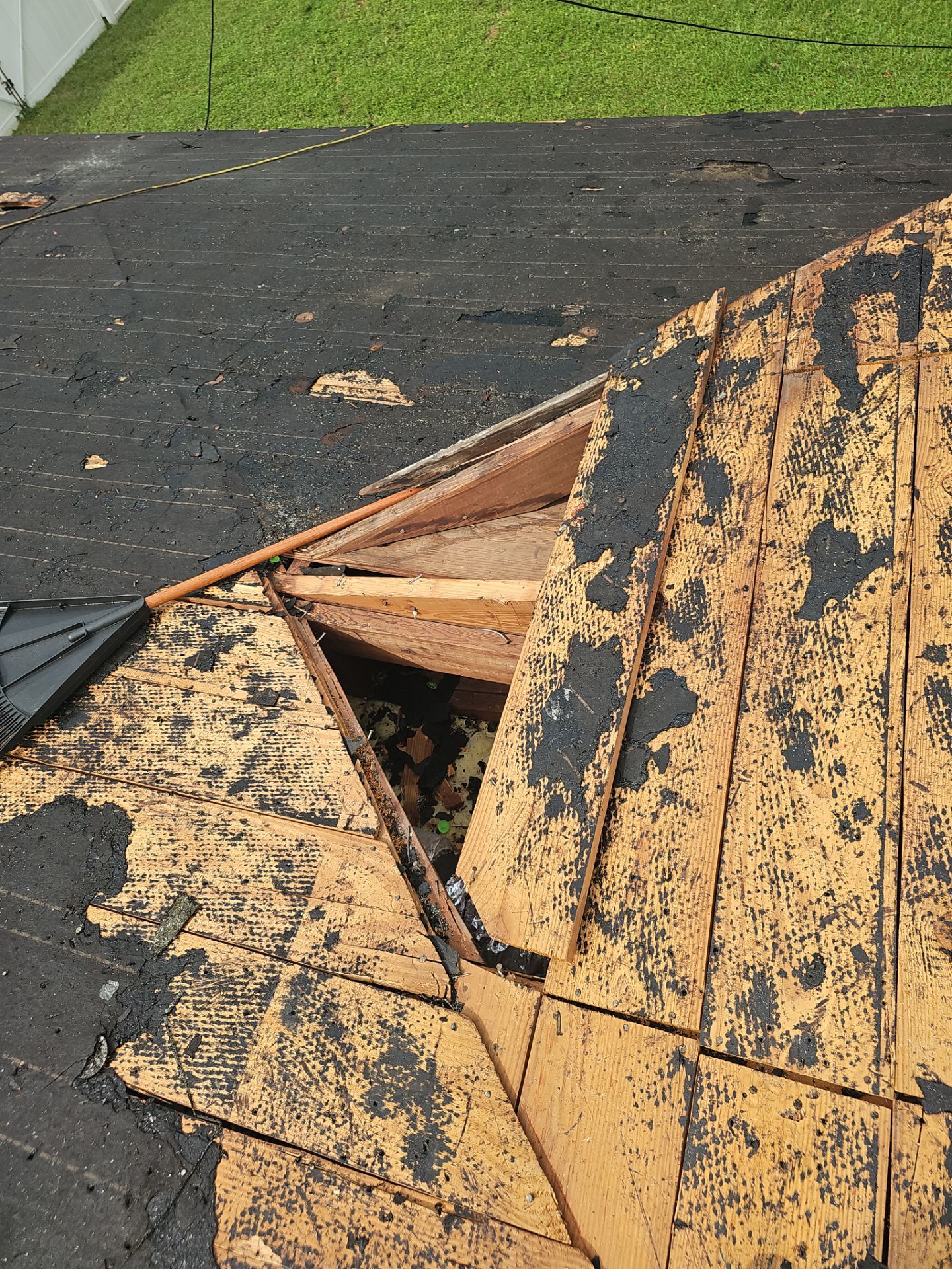 Project in St. Petersburg 33705 by Mitchell Roofing Company LLC