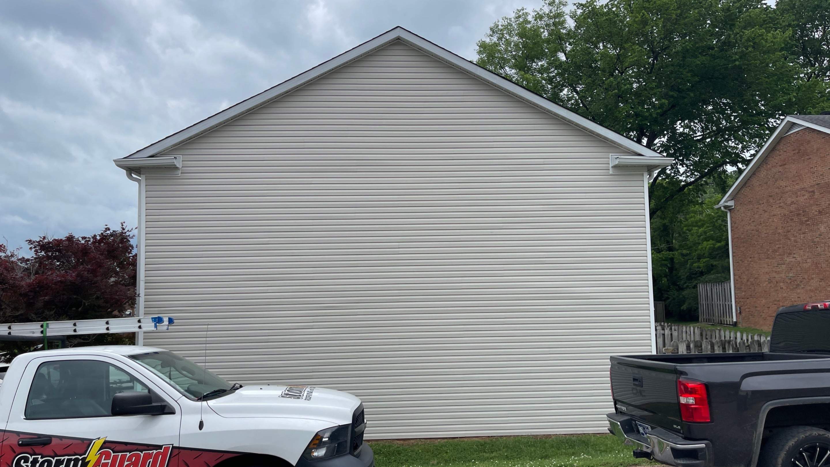 Siding Installation by Storm Guard Home Office