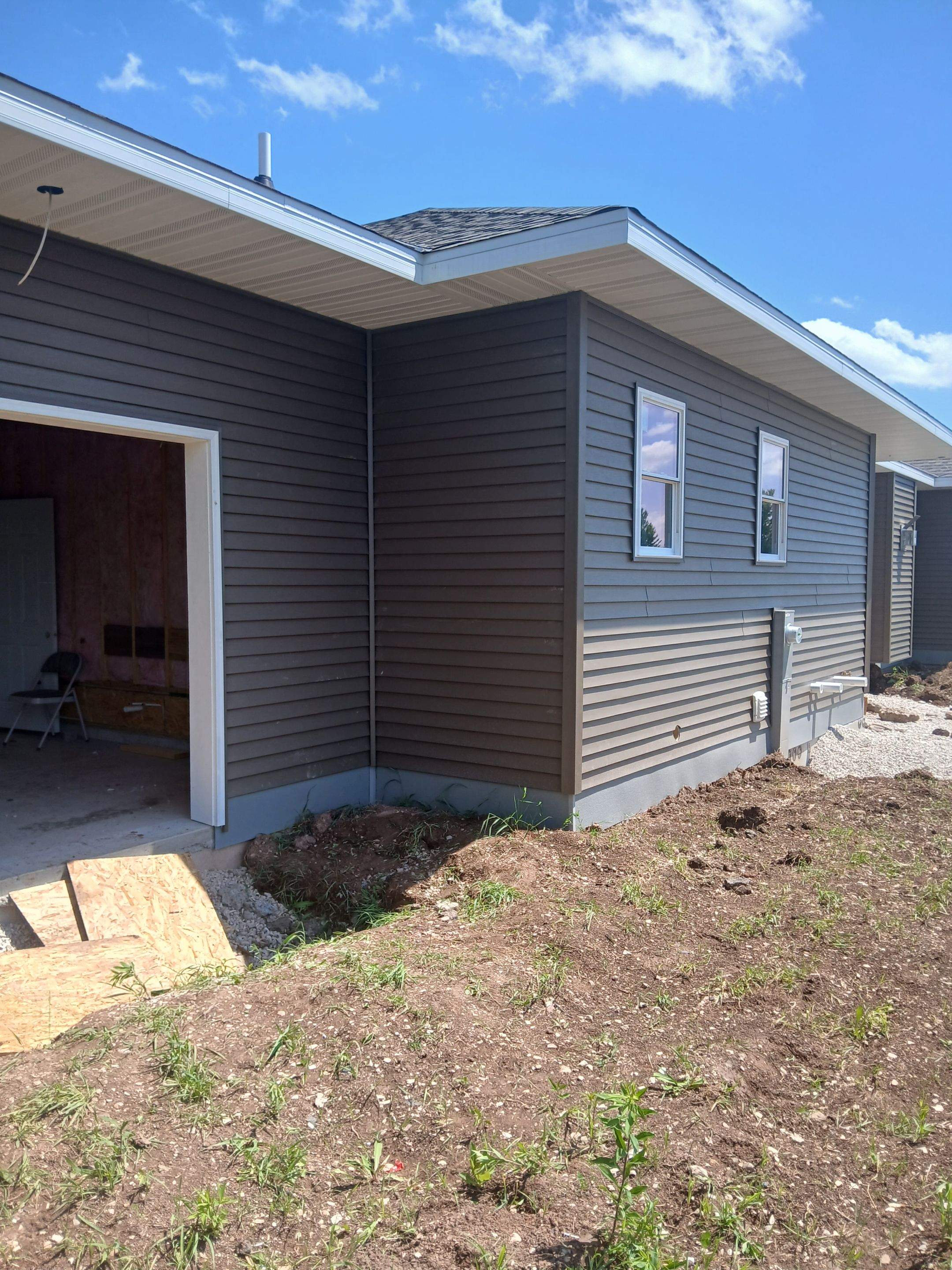 New Con Siding  by Gellings Roofing & Siding