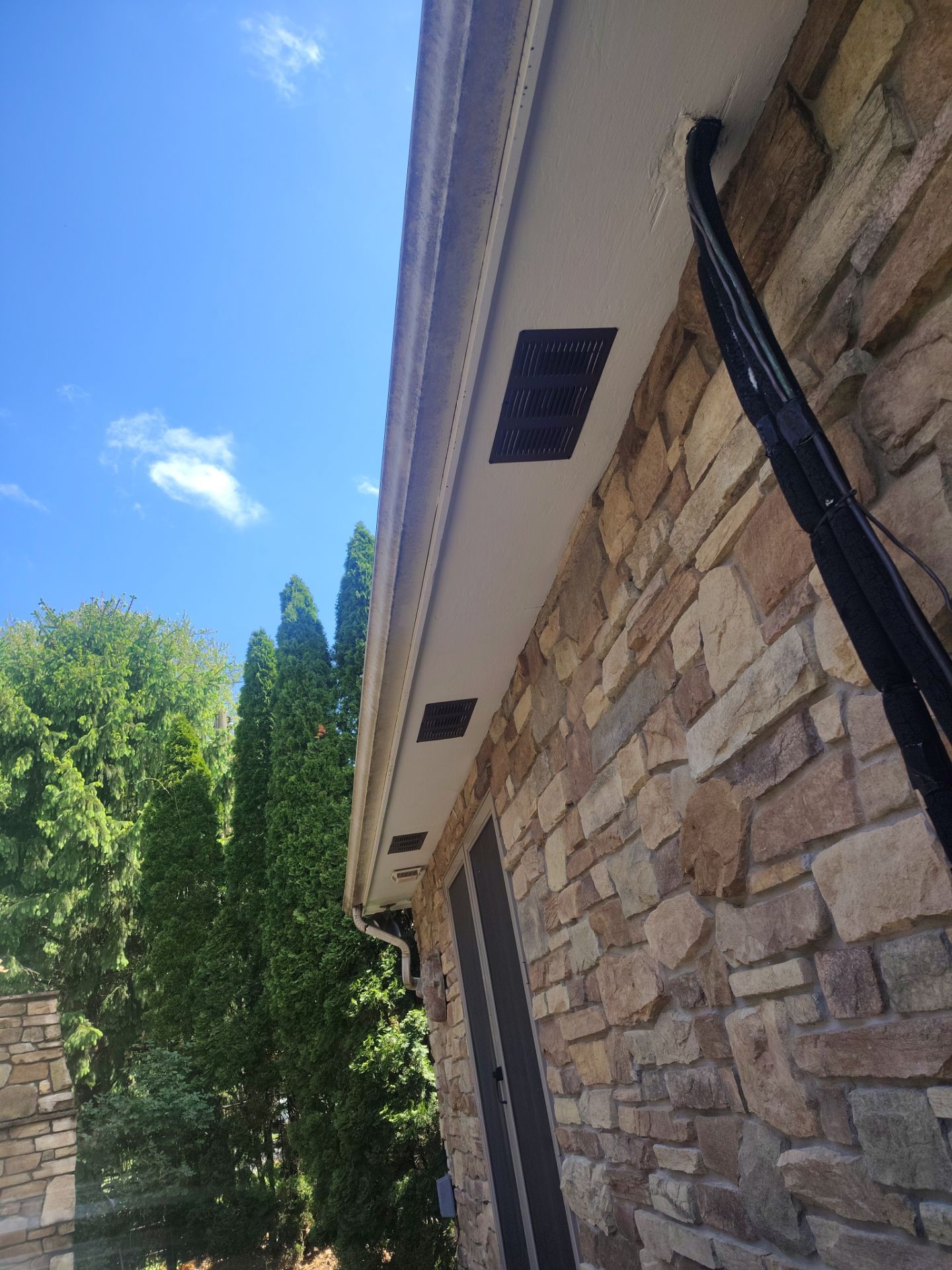 Residential Roofing Installation using Gaf Hdz Architectural Shingle by Teflon Roofing