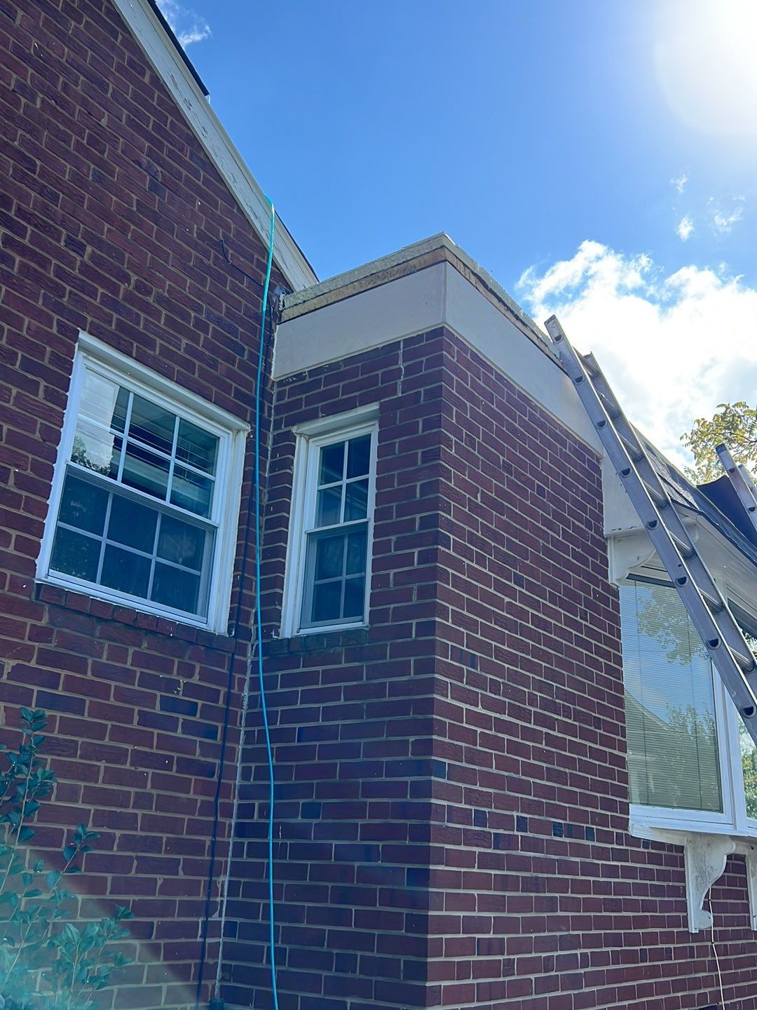 Arlington: CertainTeed Landmark Designer Shingles in Colonial Slate by RM Banning, Inc.