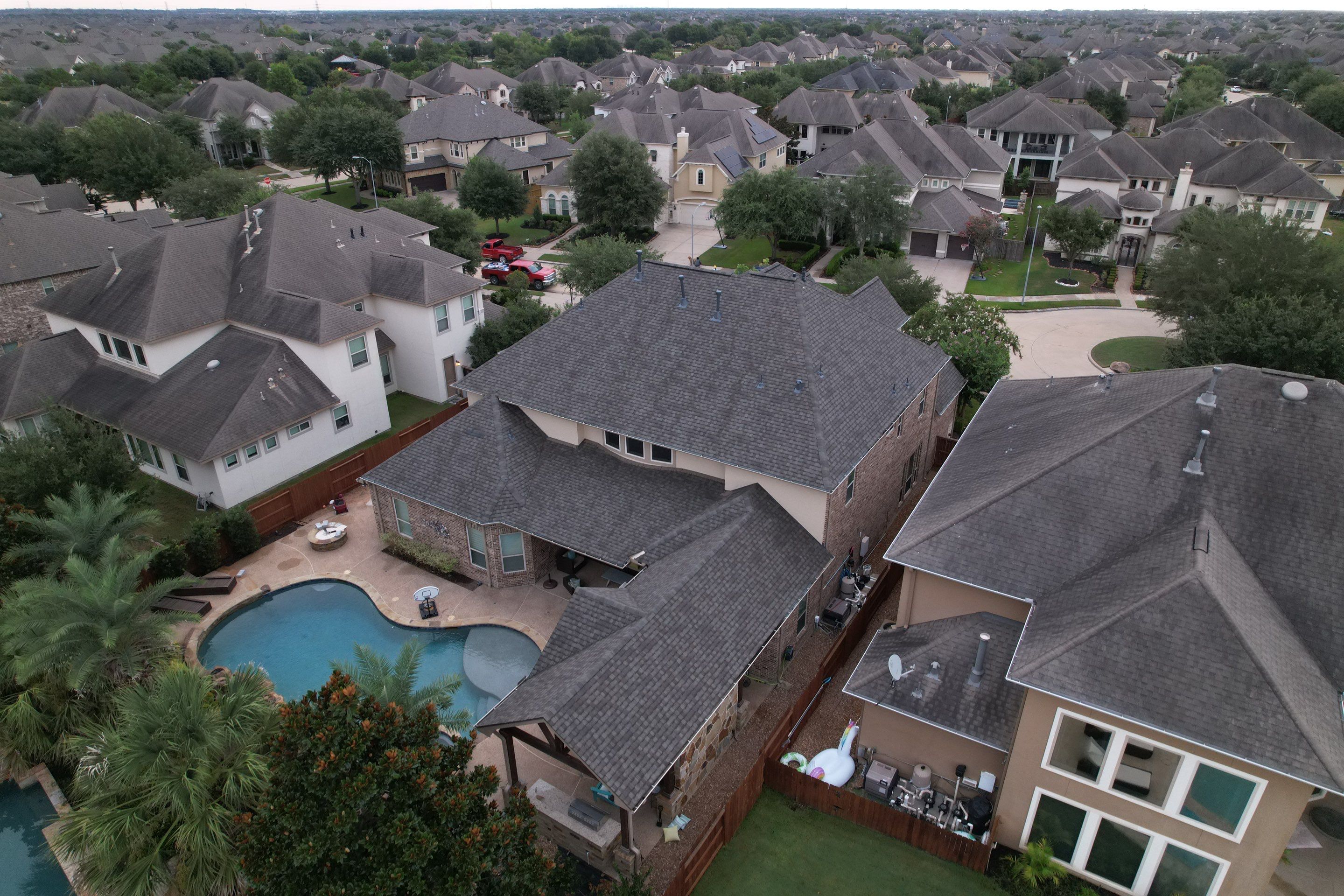 Residential Roofing Installation using CertainTeed Landmark by Vlex Roofing
