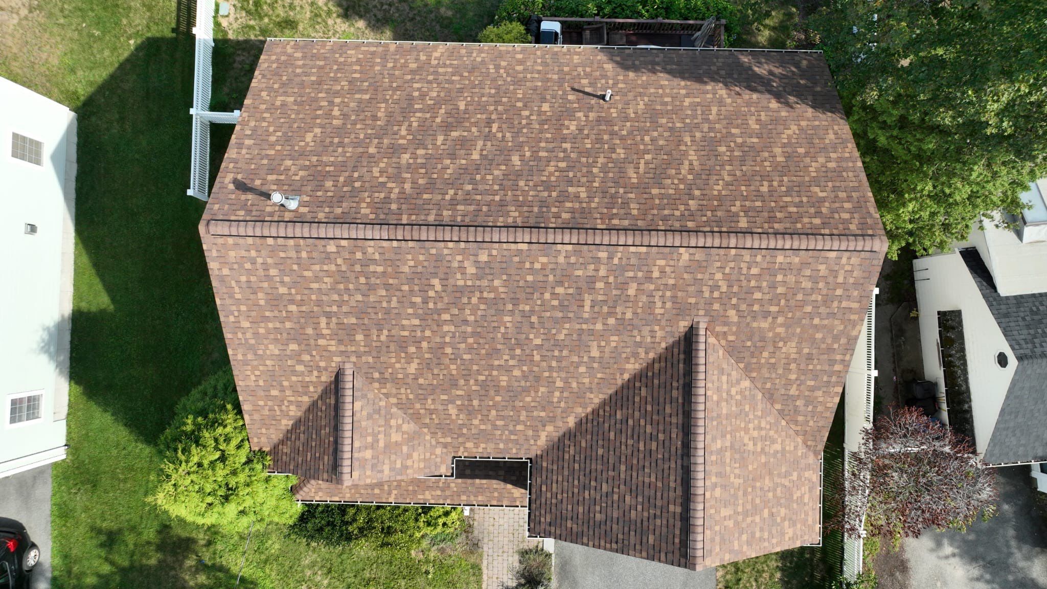 Full Roof Replacement in Waltham, MA – Owens Corning Duration, Desert Rose by JOHNNYS PRO