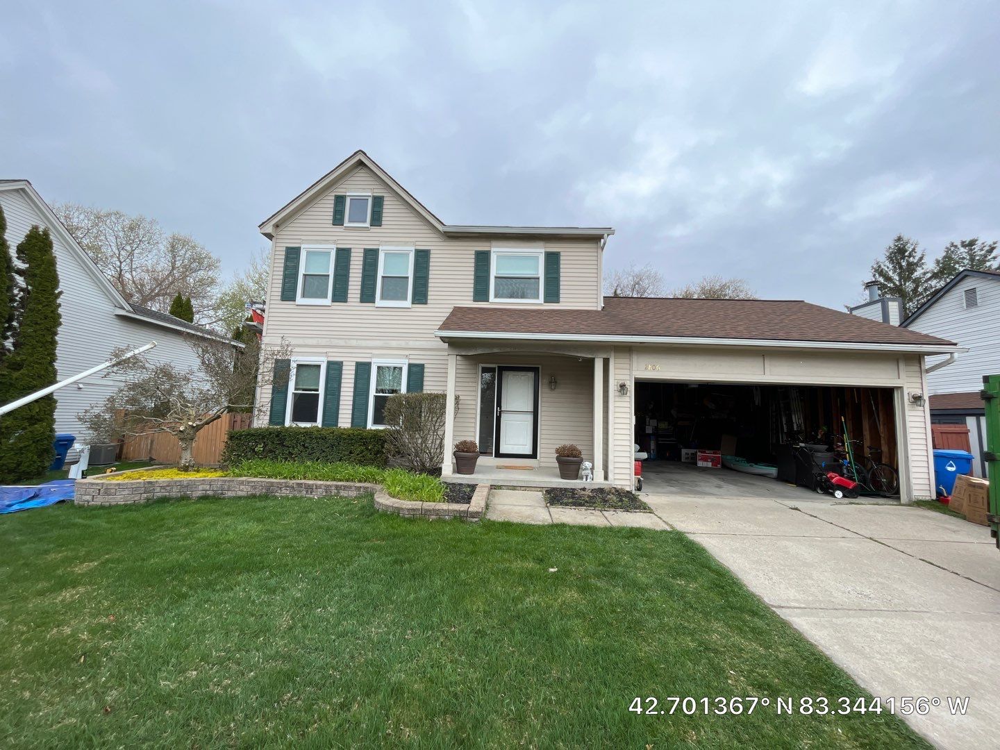 Siding Replacement using CertainTeed Restoration Classis D4 by 180 Contractors
