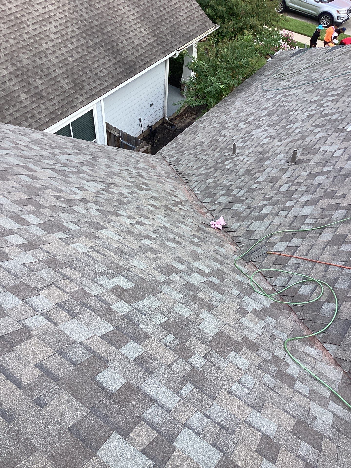 Residential Roofing Installation using Owen's Corning Duration (Lifetime) Shingles by Roof Repair Company