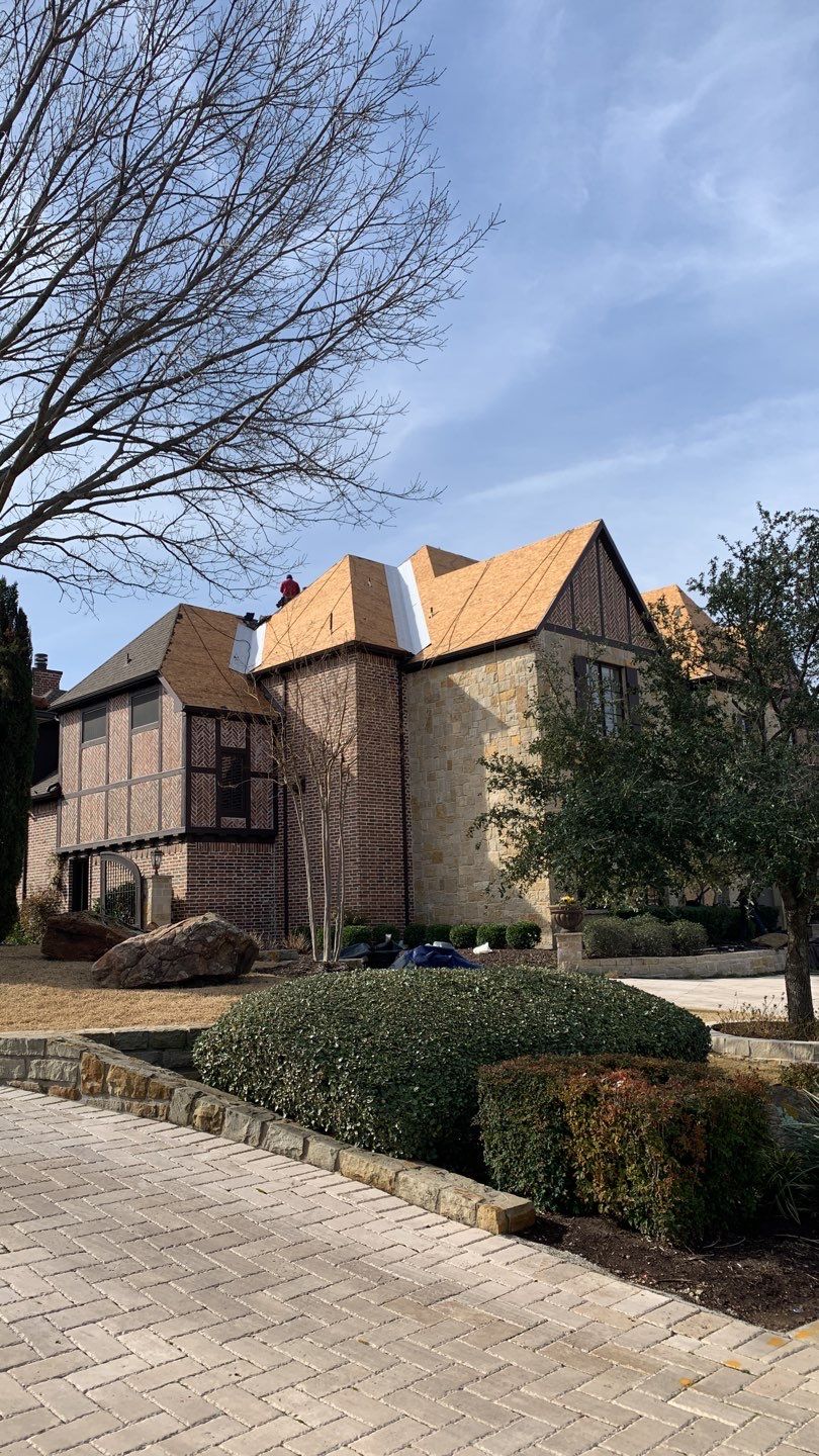 Full Roof Replacement On Beautiful Home in McKinney Texas by Elite Roofing LLC