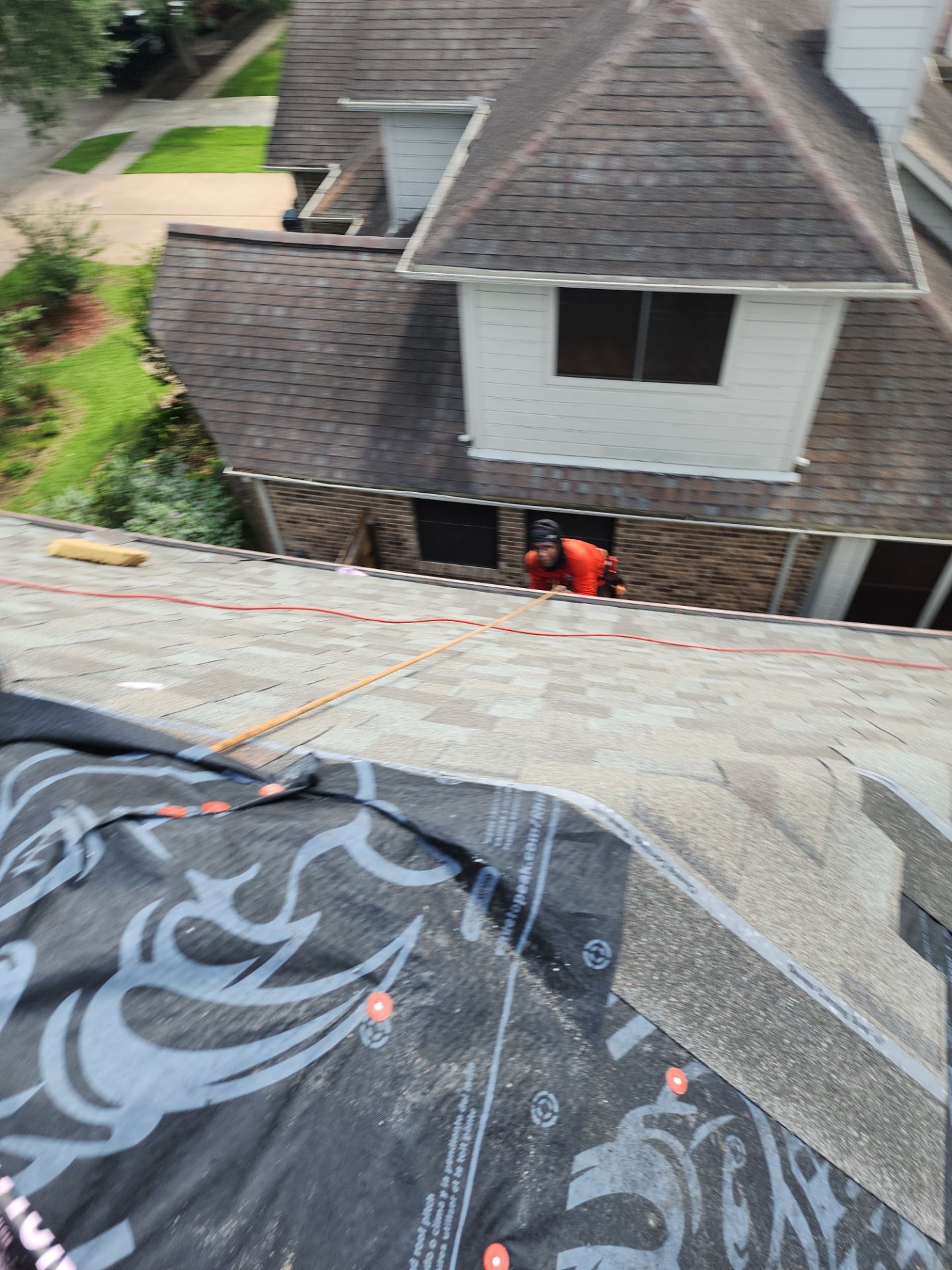 Residential Roofing Installation using Owen's Corning Duration (Lifetime) Shingles by Roof Repair Company