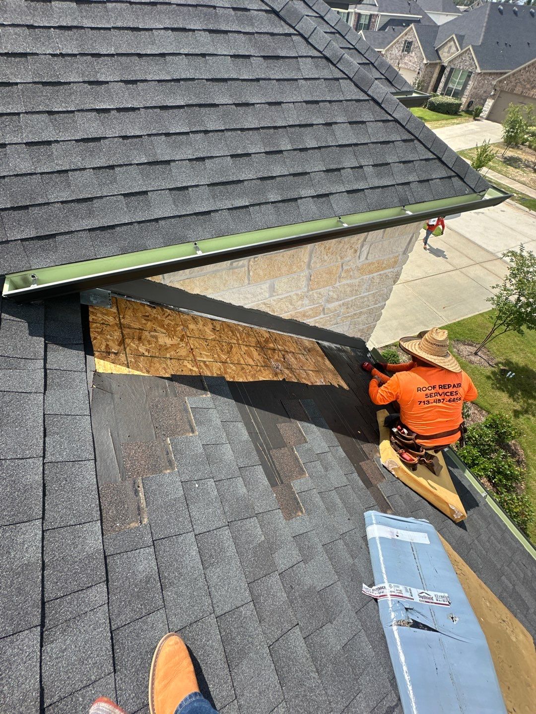 Roof Repair The Woodlands by Roof Repair Company