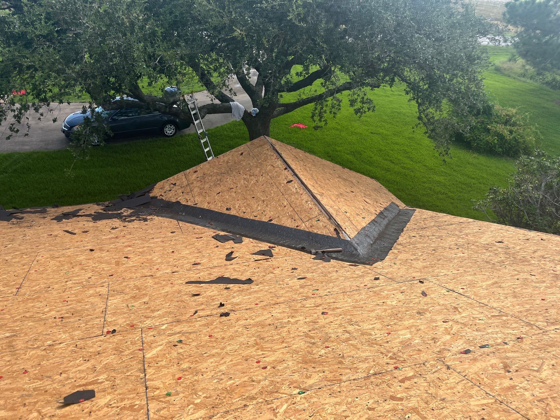 Residential Roofing Installation using Owen's Corning Duration (Lifetime) Shingles by Roof Repair Company