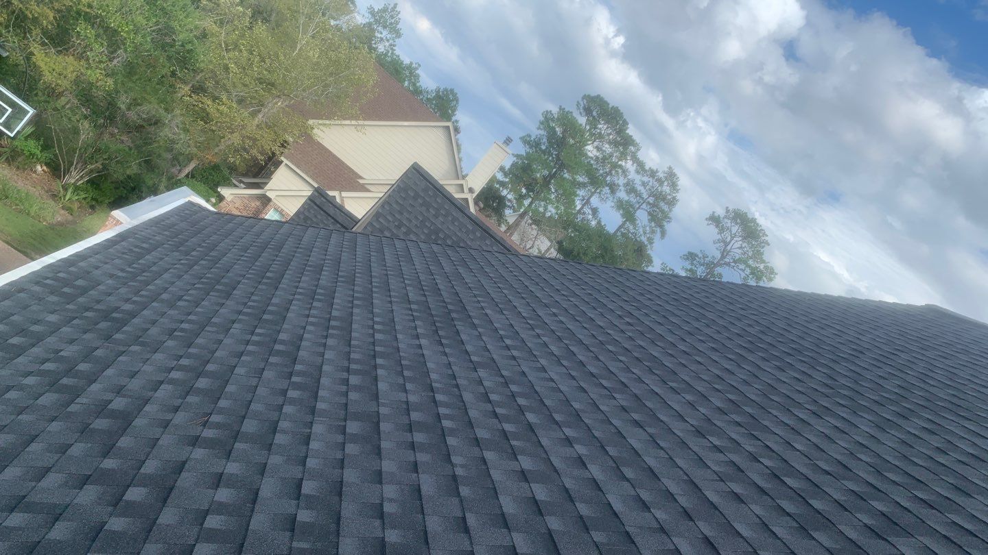 GAF HDZ - Charcoal by Elite Roofing LLC
