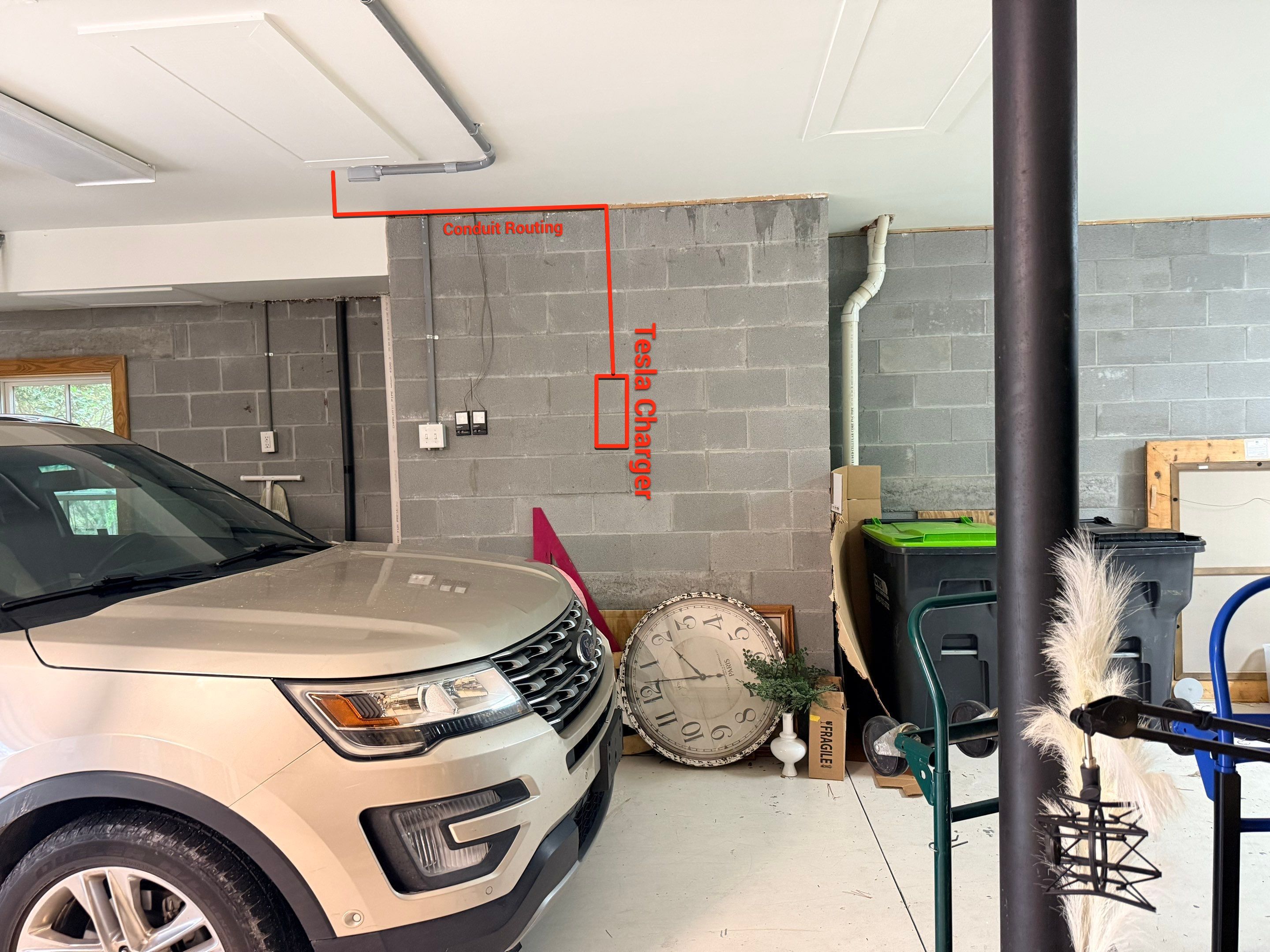 Tesla Charger by Selectric LLC