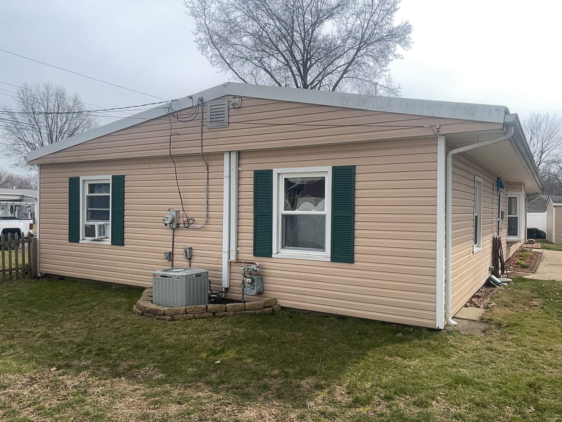 Residential Roofing Installation using Owens Corning TruDefinition Peppercorn  by A Plus Exterior