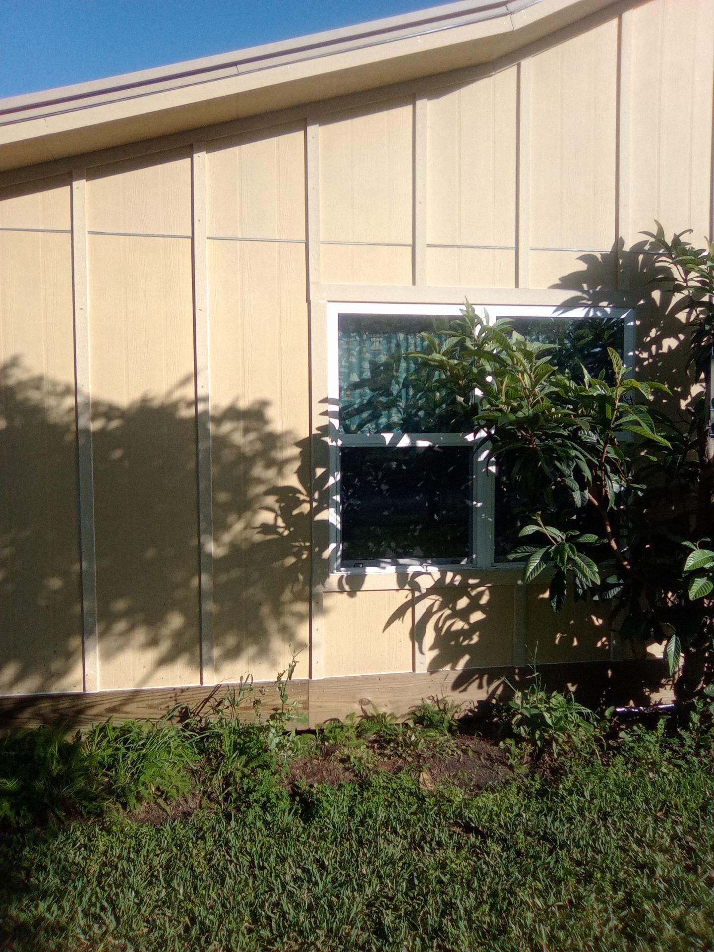 Vinyl to Hardie by Bayfront Roofing and Construction
