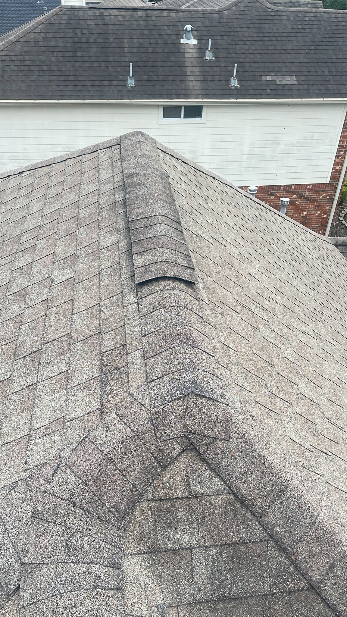 Hail Damage using Owen's Corning Duration (Lifetime) Shingles by Roof Repair Company