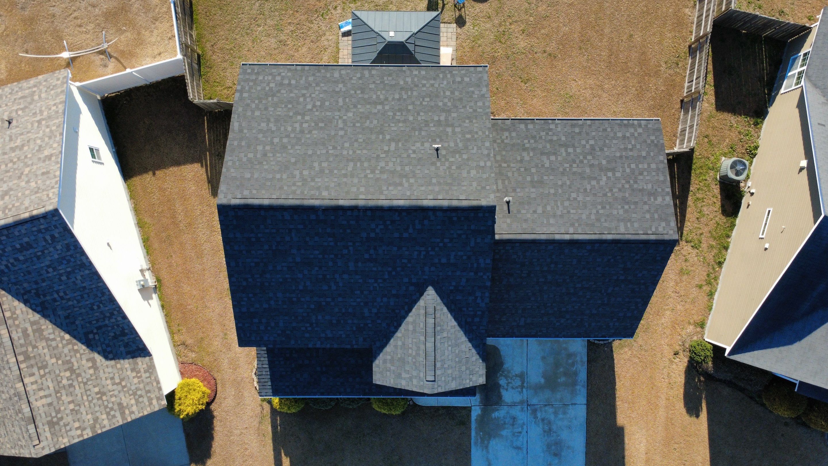 IKO Dynasty Granite Black by Alpha Sky Roofing