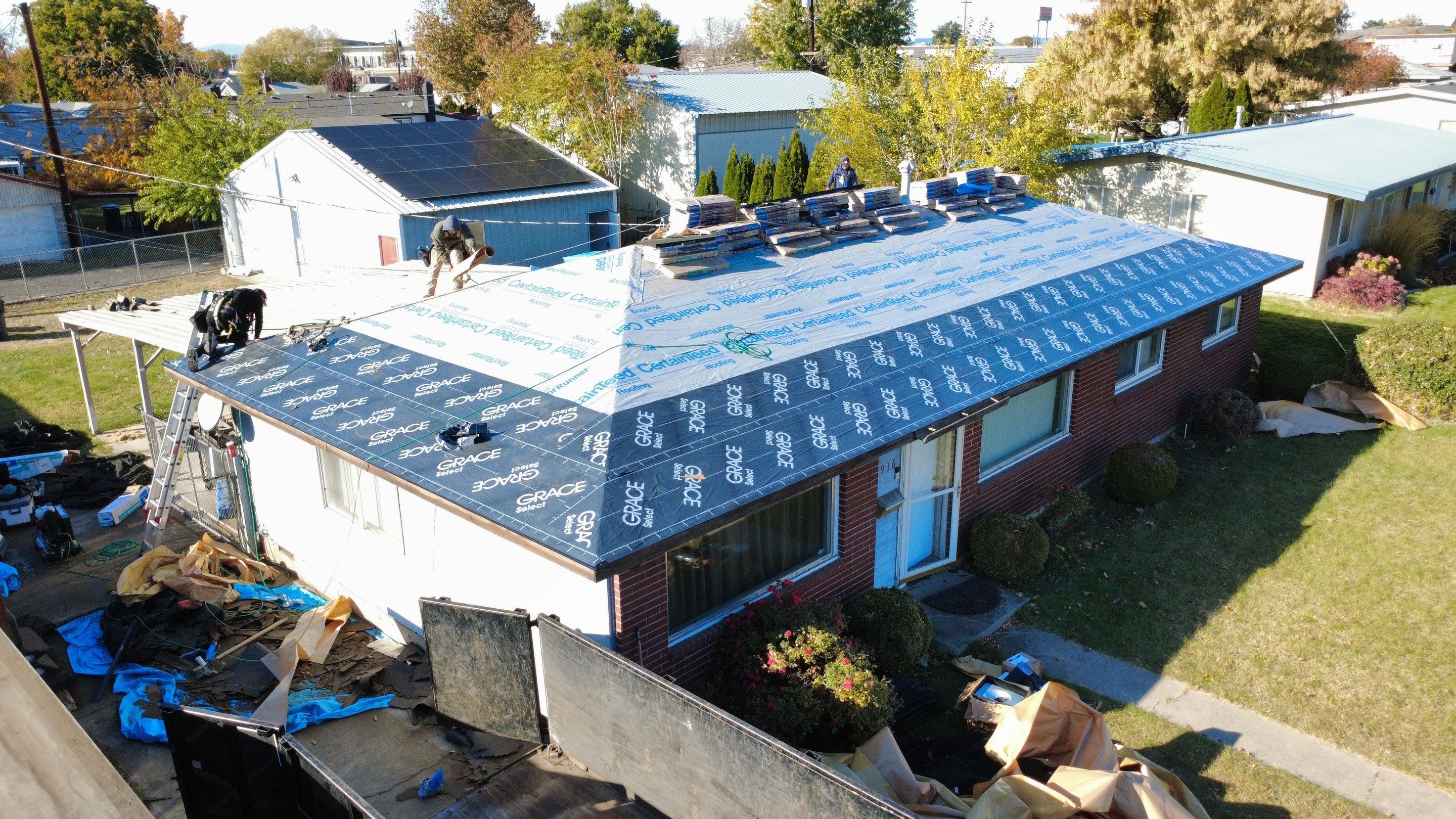 Residential Roof Replacement in Pasco Featuring CertainTeed Landmark PRO Shingles by Alpine Roofing