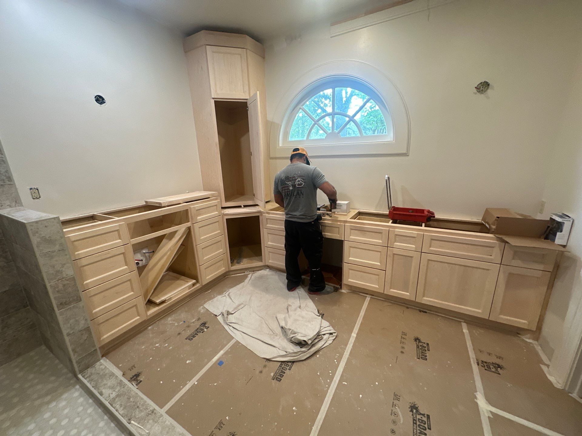Bathroom Remodel and Flooring in Tomball, TX by SophAlx LLC